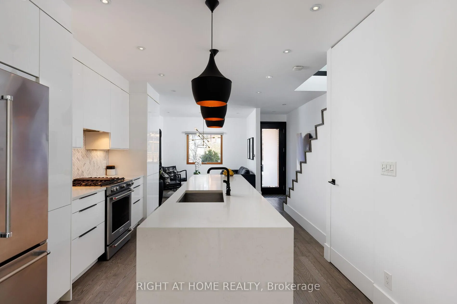 Photo 31 of 128 Hamilton Street, Toronto, South Riverdale — HOMEH