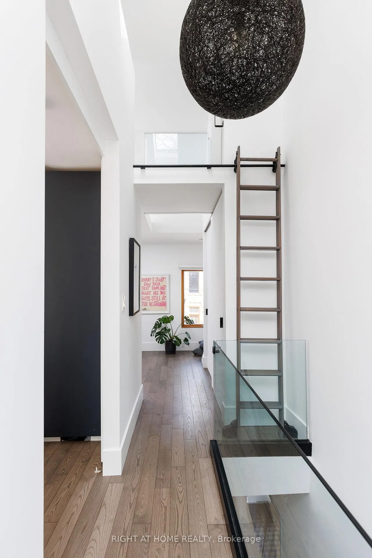 Photo 37 of 128 Hamilton Street, Toronto, South Riverdale — HOMEH