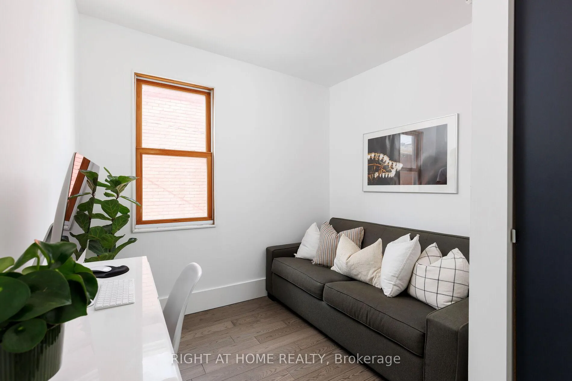 Photo 42 of 128 Hamilton Street, Toronto, South Riverdale — HOMEH
