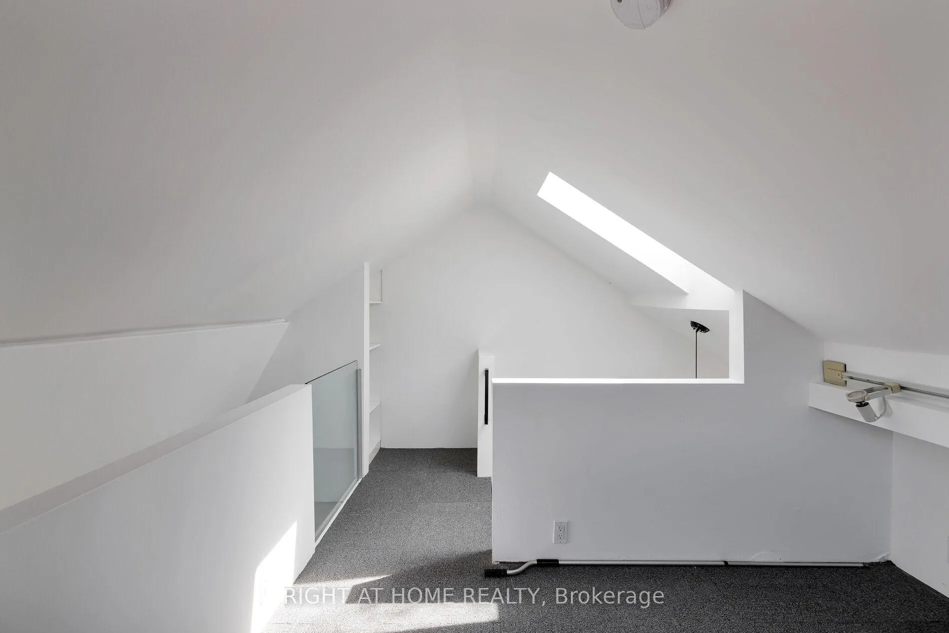 Photo 44 of 128 Hamilton Street, Toronto, South Riverdale — HOMEH