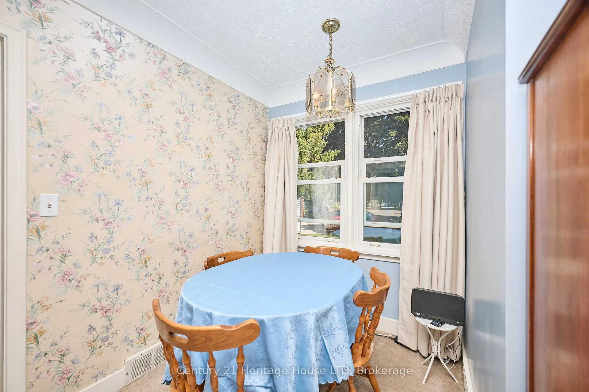 Photo 10 of 6281 Burdette Drive, Niagara Falls, Morrison — HOMEH