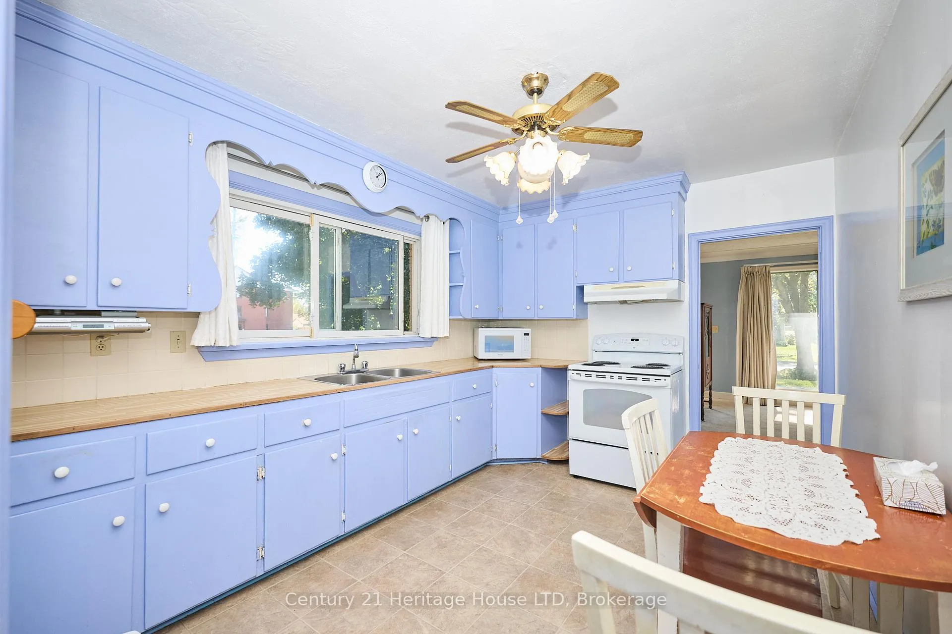 Photo 13 of 6281 Burdette Drive, Niagara Falls, Morrison — HOMEH