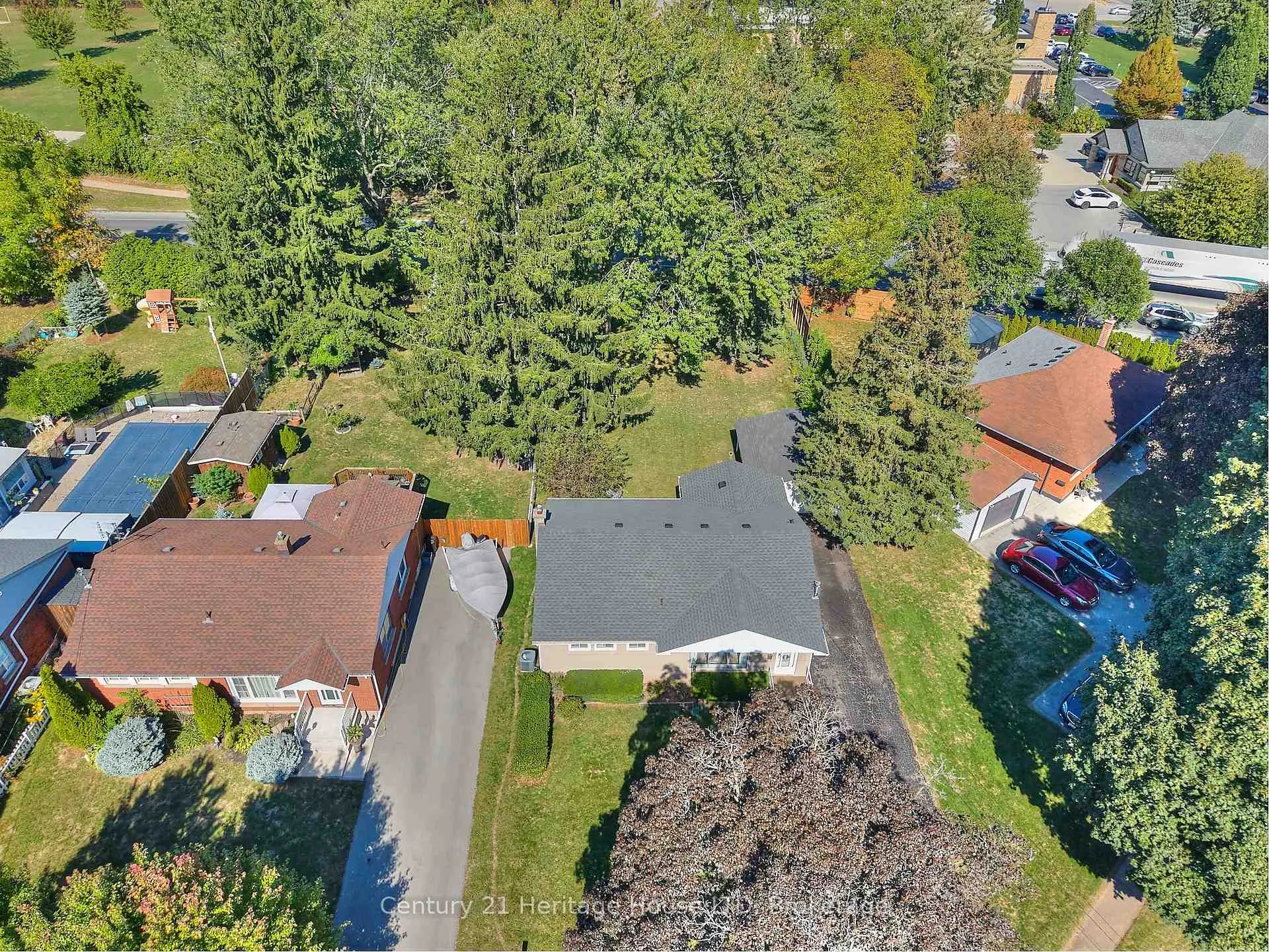 Photo 30 of 6281 Burdette Drive, Niagara Falls, Morrison — HOMEH