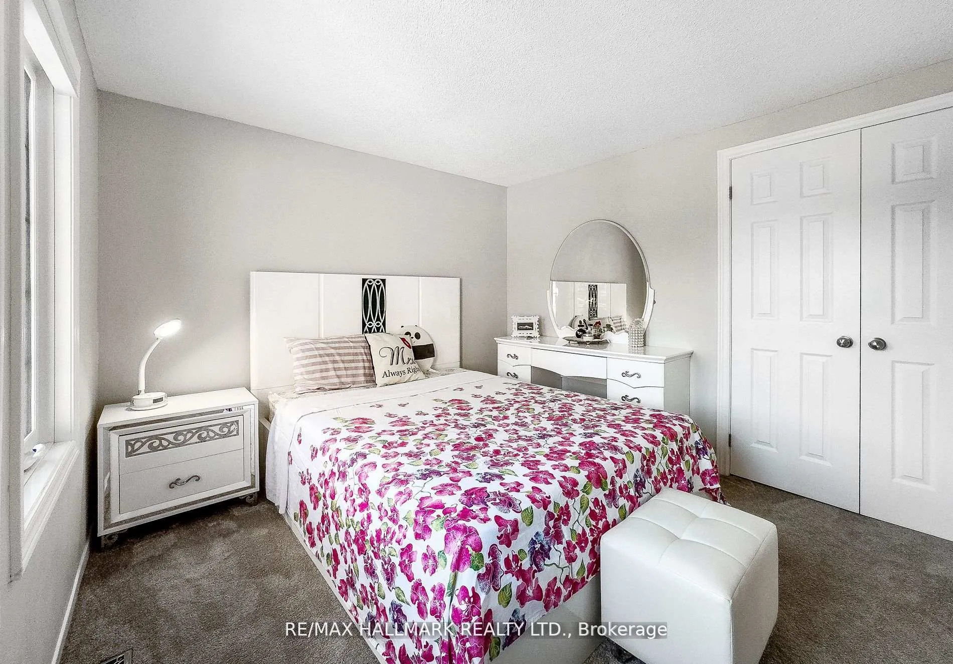Photo 35 of 32 Noake Crescent, Ajax, Central — HOMEH