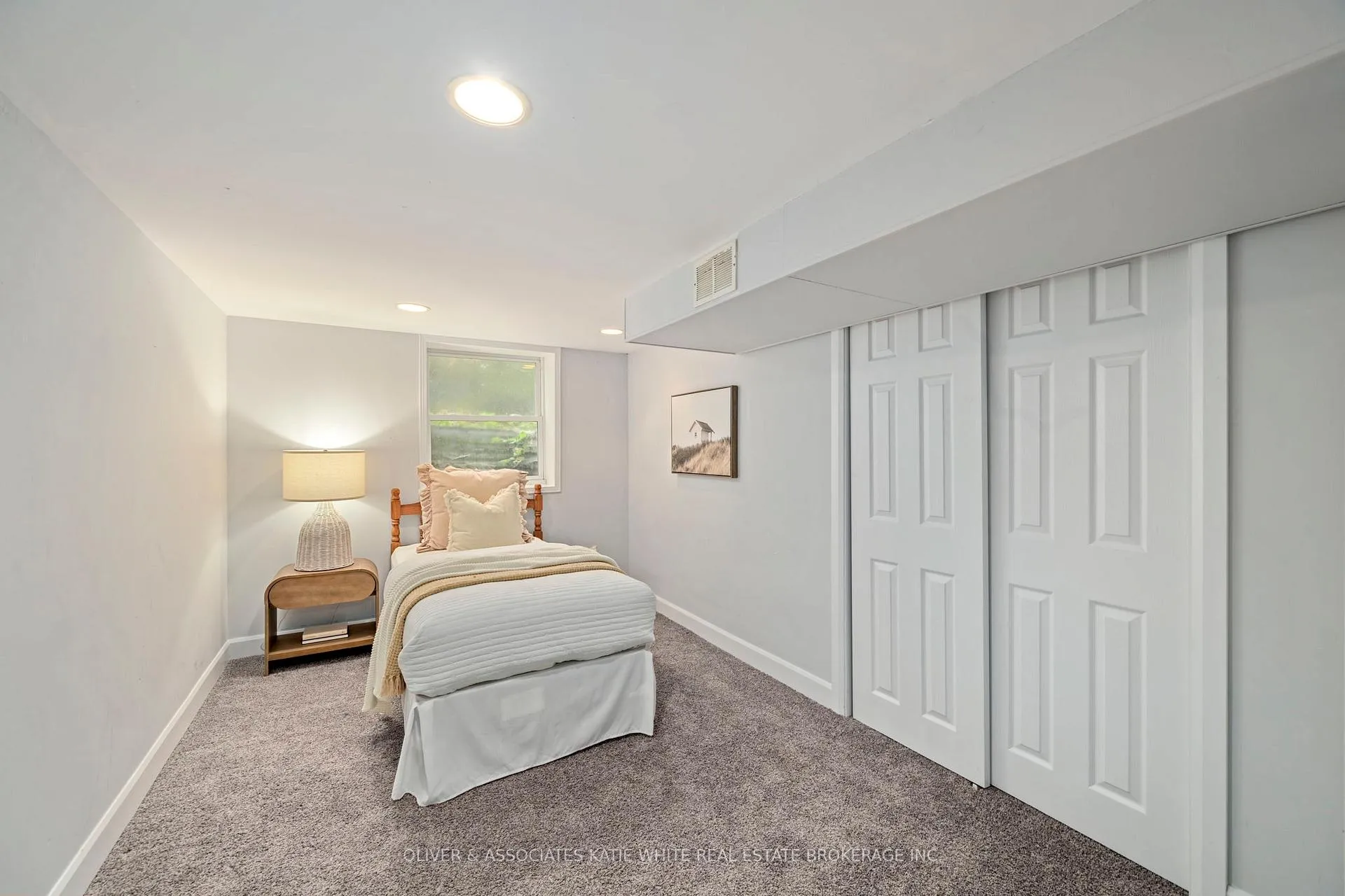 Photo 23 of 120 Erie Avenue, Middlesex Centre, Komoka — HOMEH
