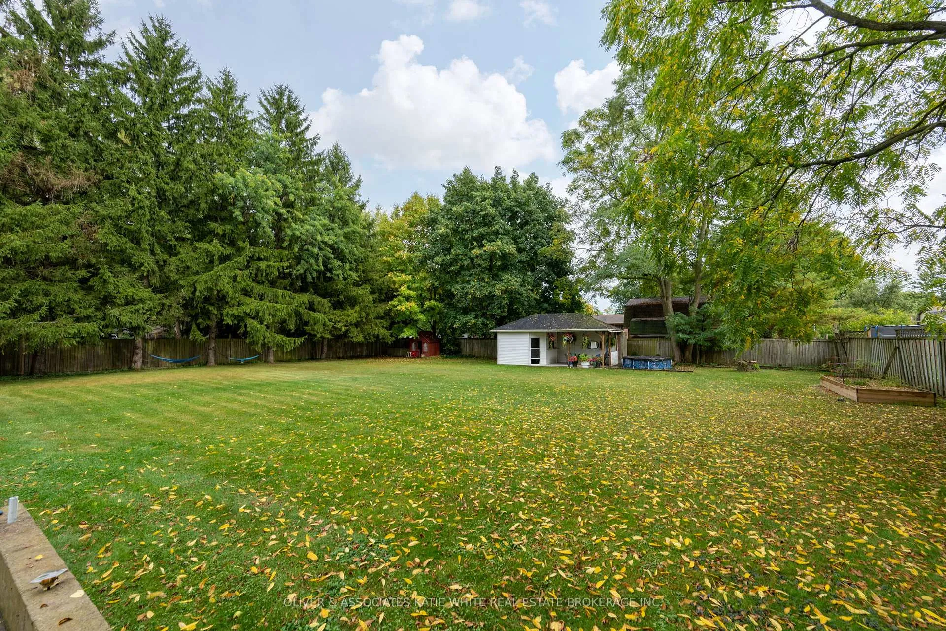 Photo 30 of 120 Erie Avenue, Middlesex Centre, Komoka — HOMEH