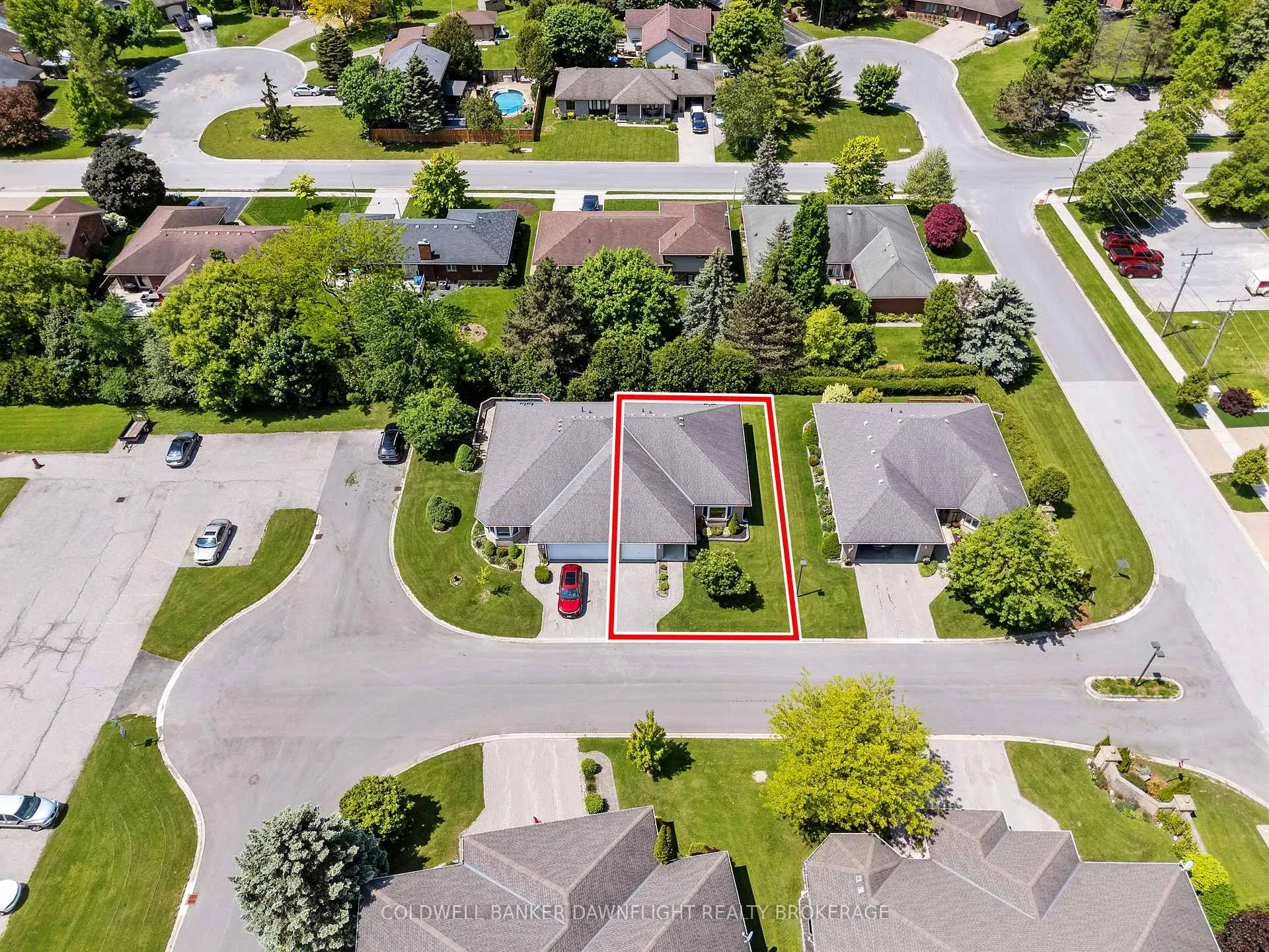 Photo 5 of 3 Vintage Way, Middlesex Centre, Ilderton — HOMEH