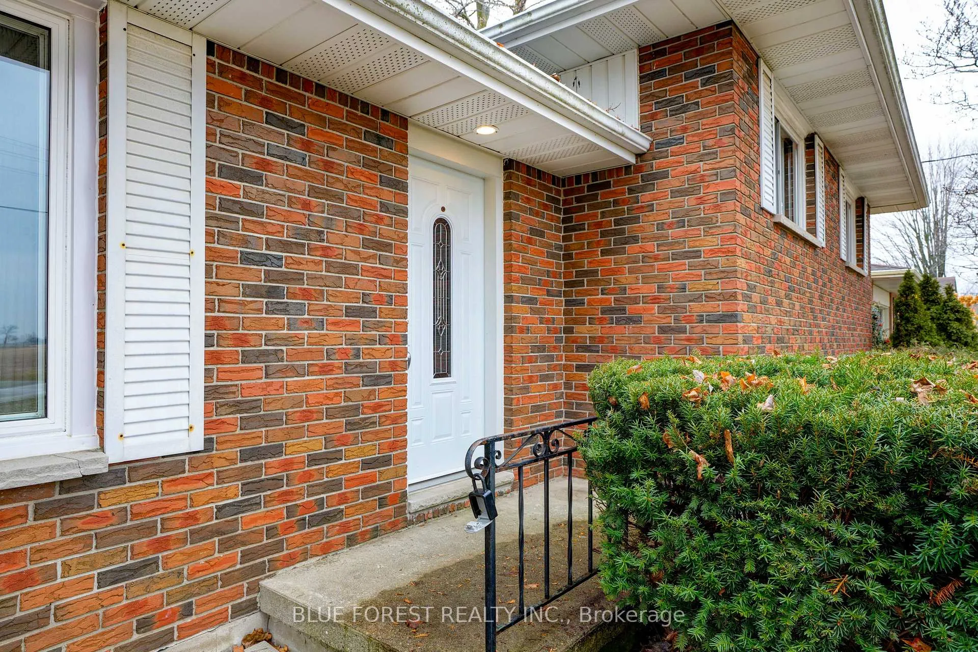 Photo 4 of 10915 Graham Road, West Elgin, Rural West Elgin — HOMEH