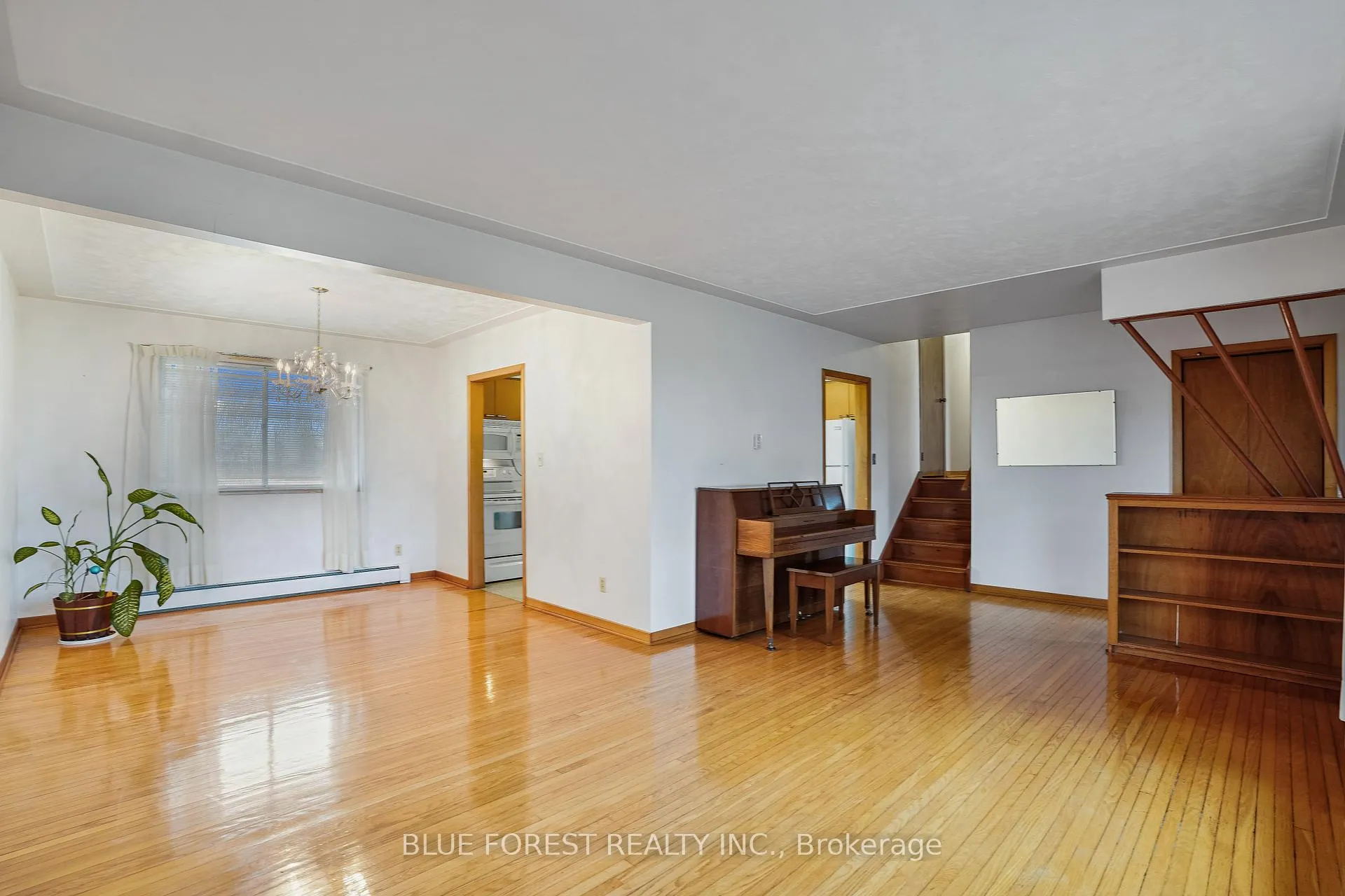 Photo 10 of 10915 Graham Road, West Elgin, Rural West Elgin — HOMEH