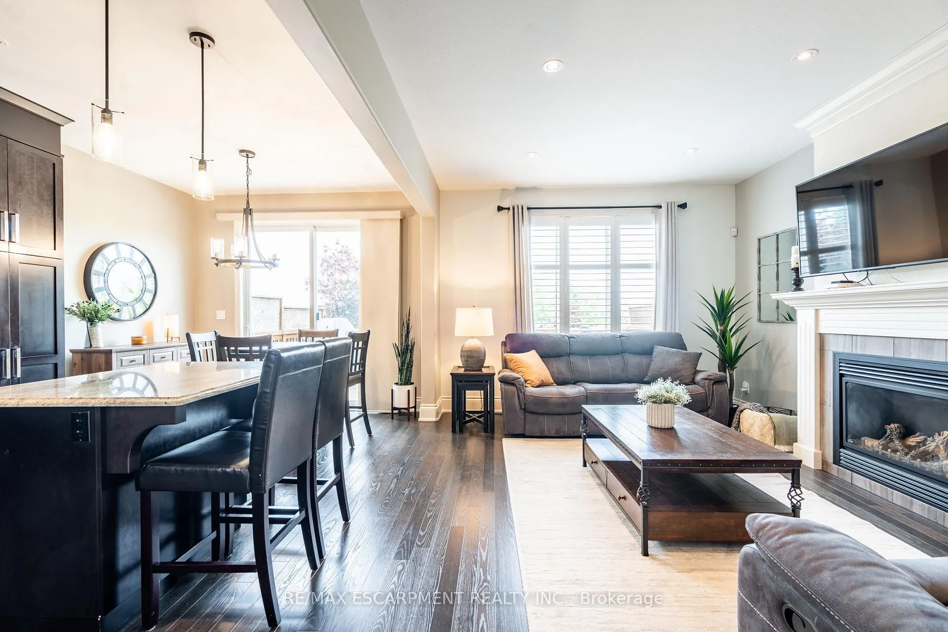 Photo 9 of 8673 Jennifer Crescent, Niagara Falls, Forestview — HOMEH