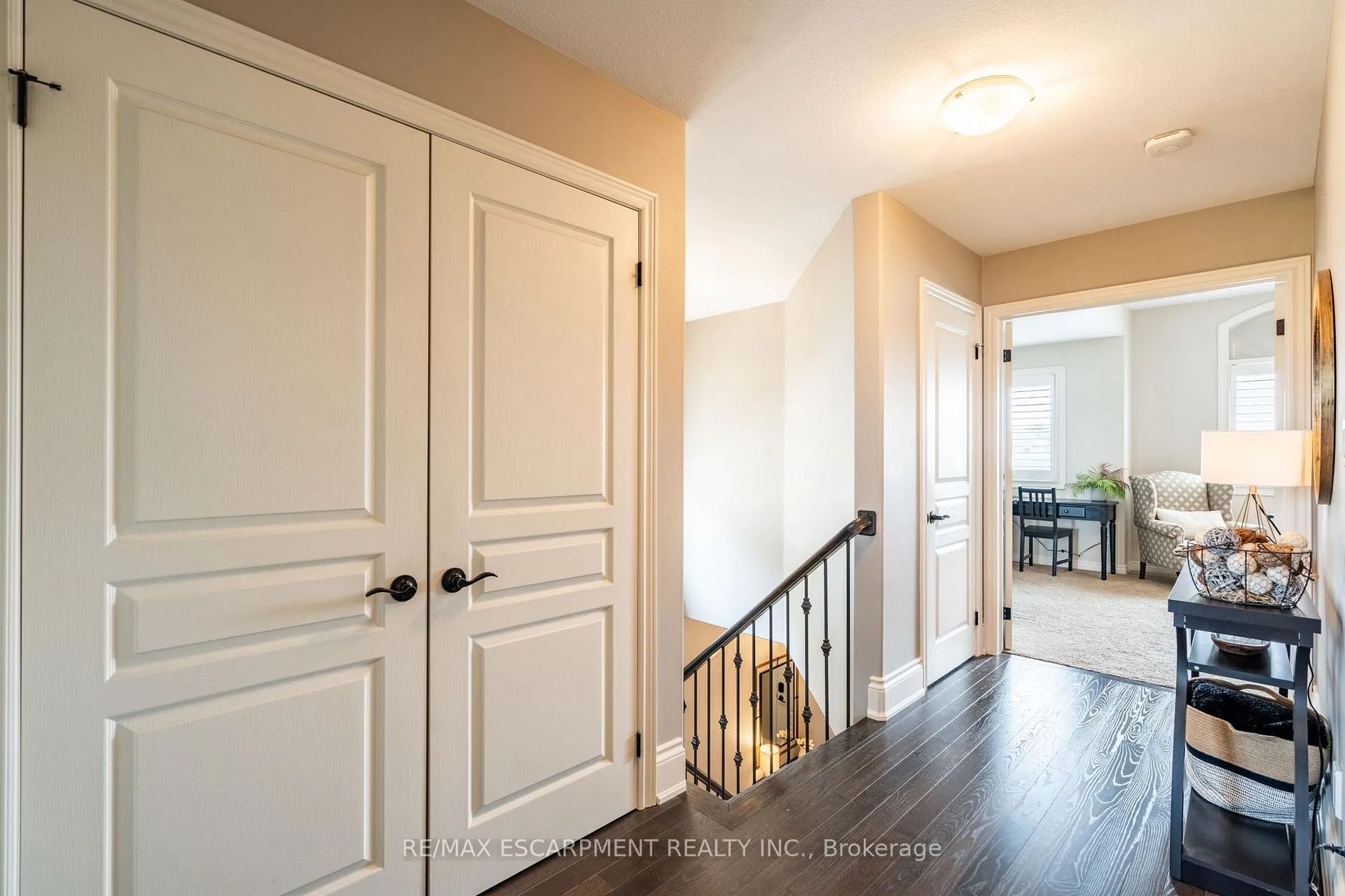 Photo 13 of 8673 Jennifer Crescent, Niagara Falls, Forestview — HOMEH