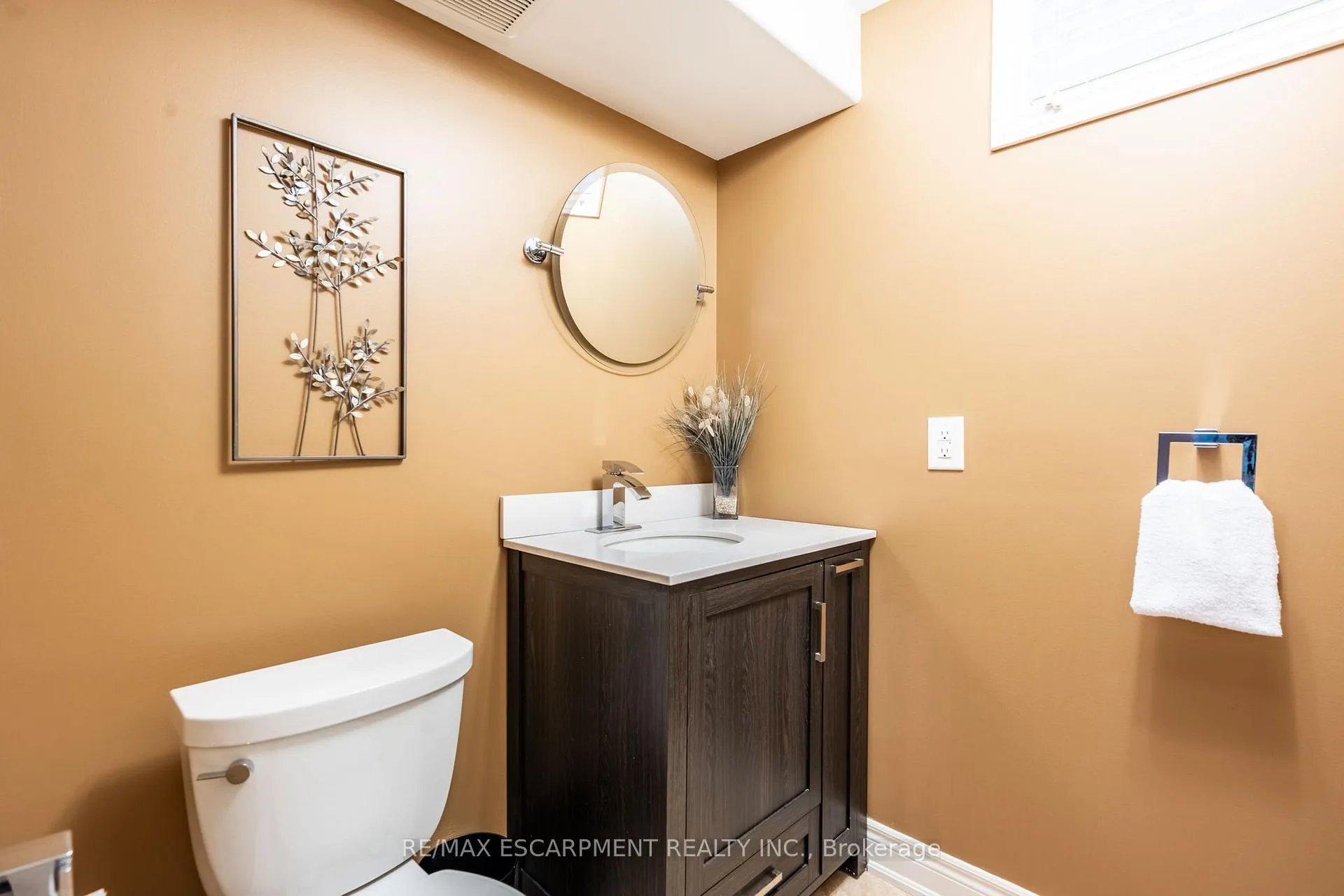 Photo 27 of 8673 Jennifer Crescent, Niagara Falls, Forestview — HOMEH
