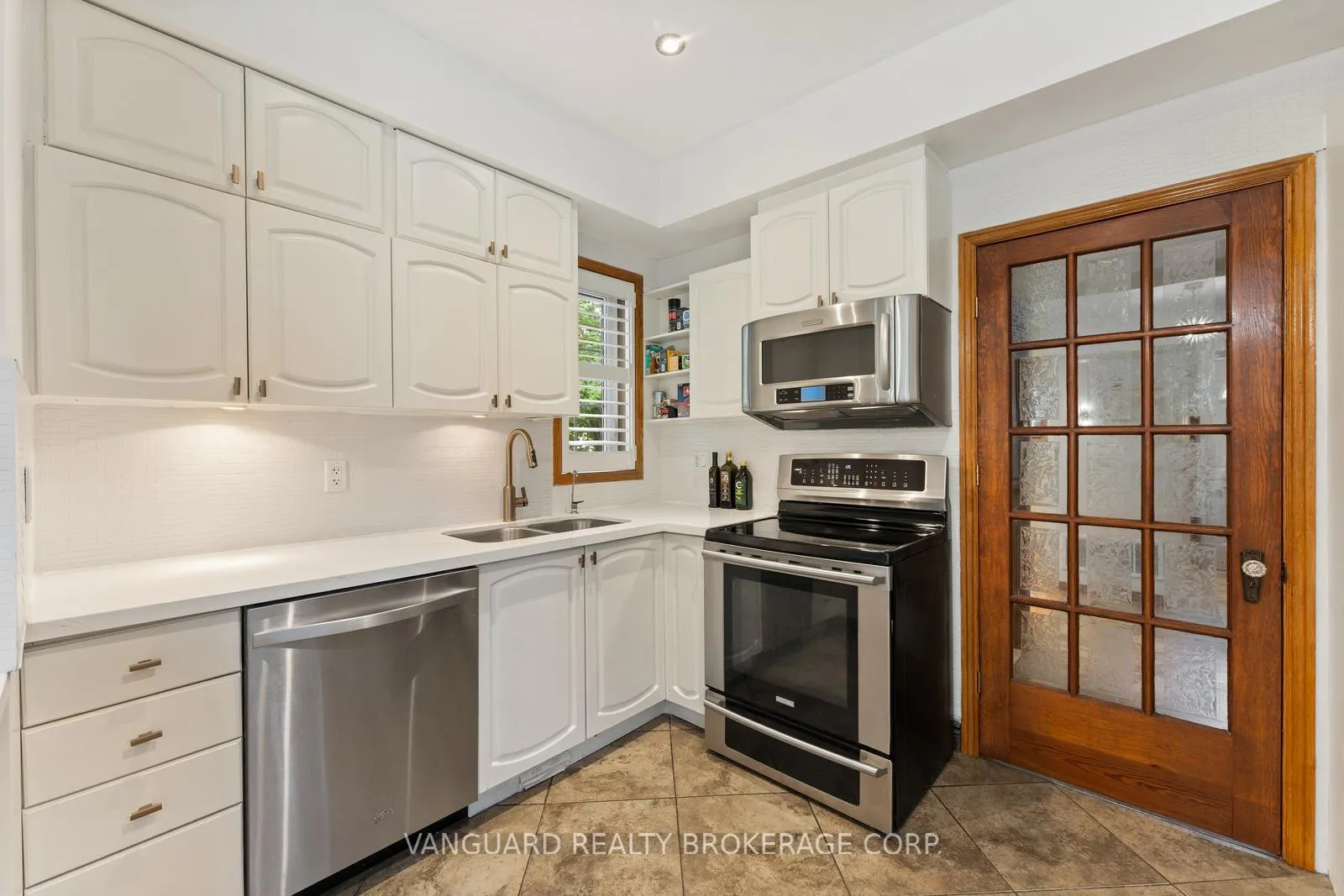 Photo 15 of 108 Queen Street S, New Tecumseth, Tottenham — HOMEH