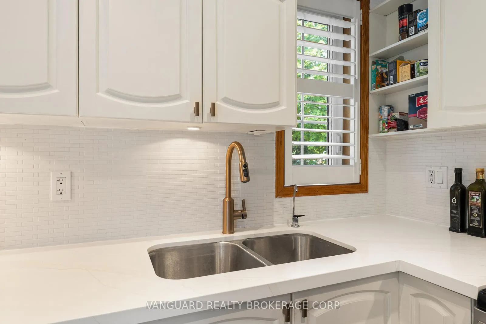 Photo 16 of 108 Queen Street S, New Tecumseth, Tottenham — HOMEH