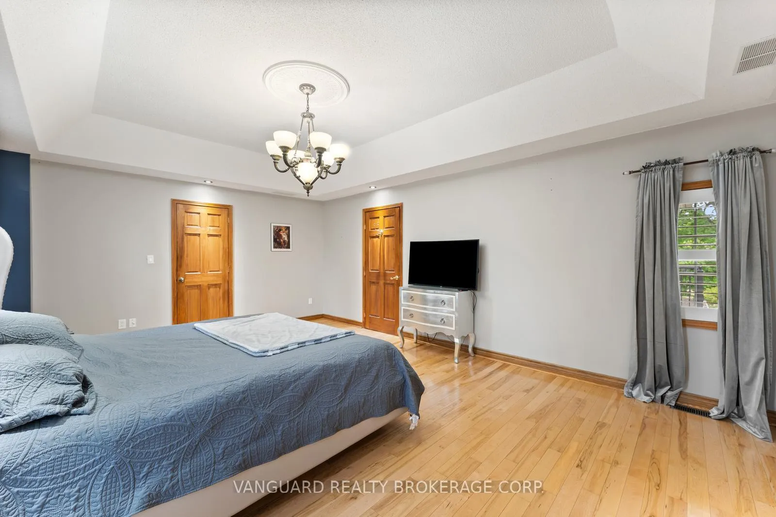 Photo 31 of 108 Queen Street S, New Tecumseth, Tottenham — HOMEH