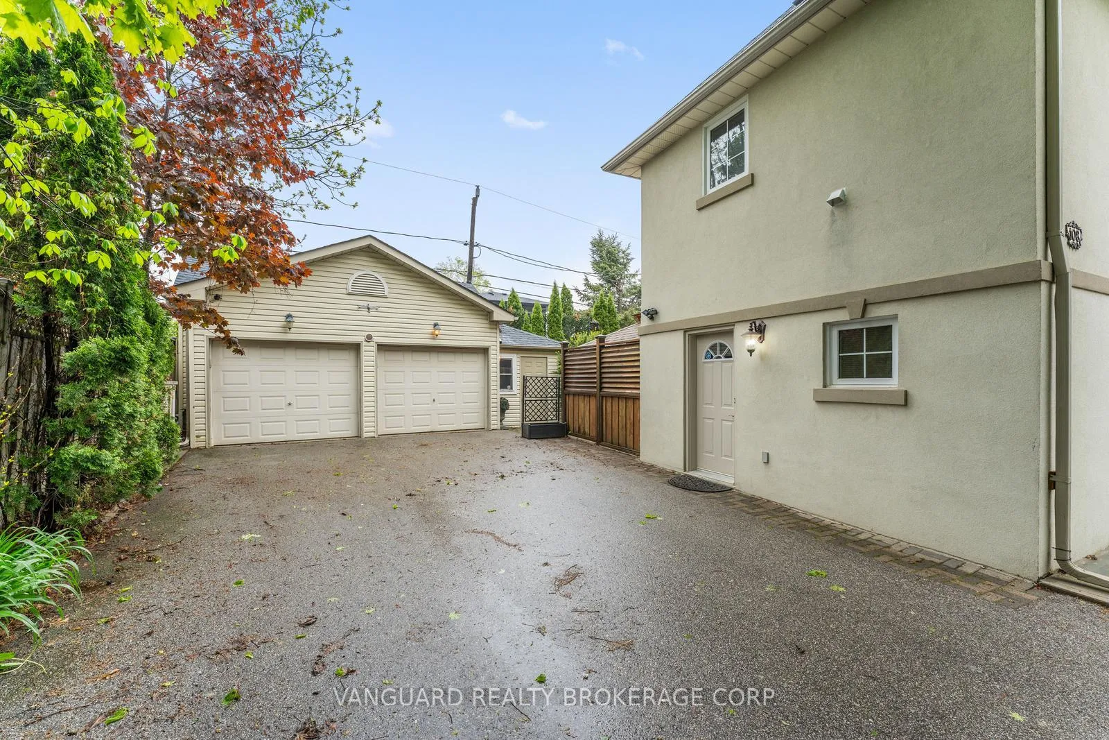 Photo 42 of 108 Queen Street S, New Tecumseth, Tottenham — HOMEH