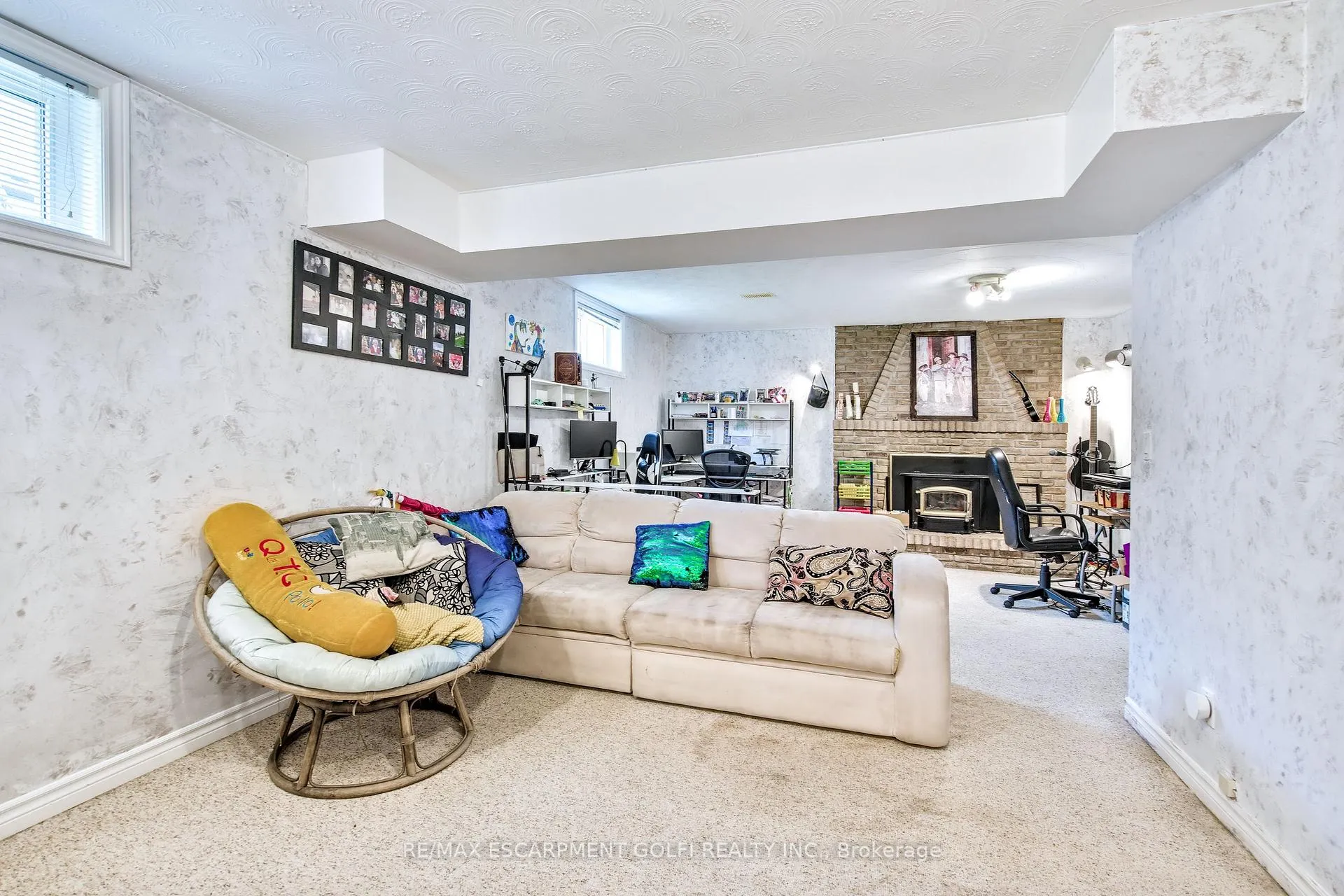 Photo 26 of 70 Golfwood Drive, Hamilton, Gurnett — HOMEH