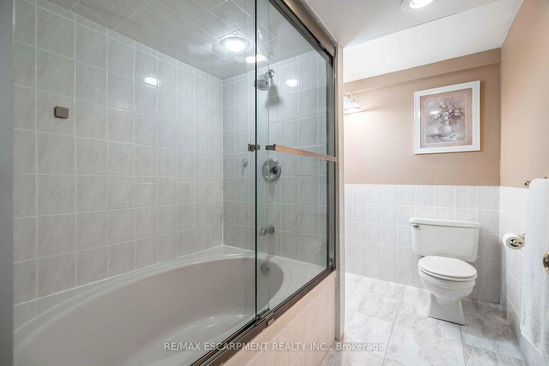 Photo 33 of 179 Buckingham Drive, Hamilton, Westcliffe — HOMEH