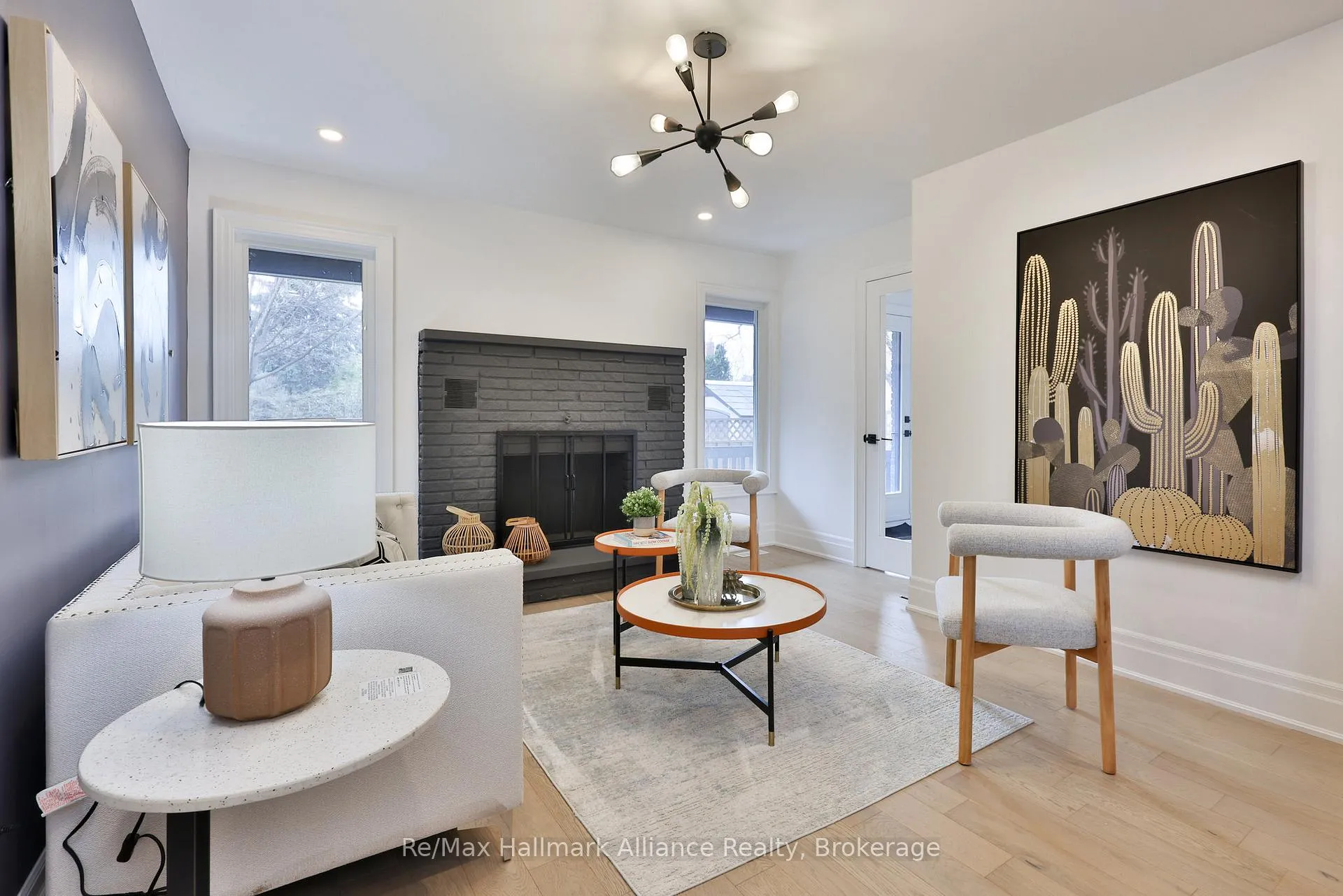 Photo 9 of 2309 Dunedin Road, Oakville, Ford — HOMEH