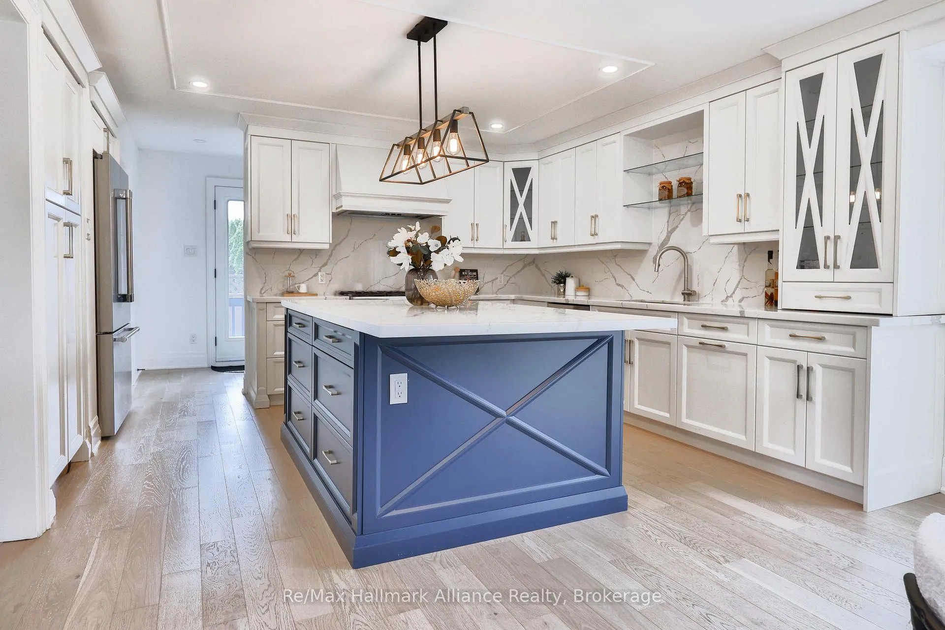 Photo 14 of 2309 Dunedin Road, Oakville, Ford — HOMEH