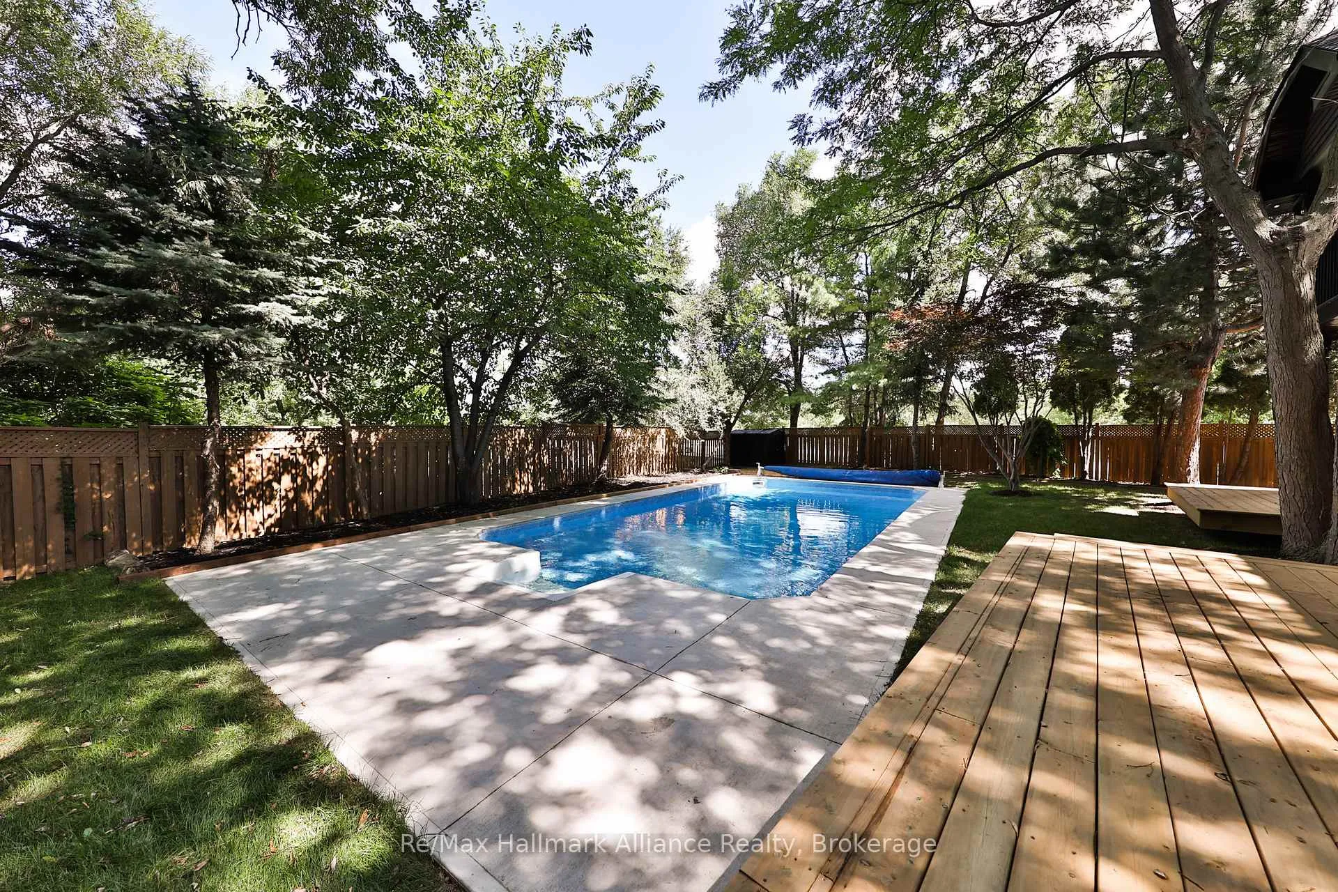 Photo 41 of 2309 Dunedin Road, Oakville, Ford — HOMEH