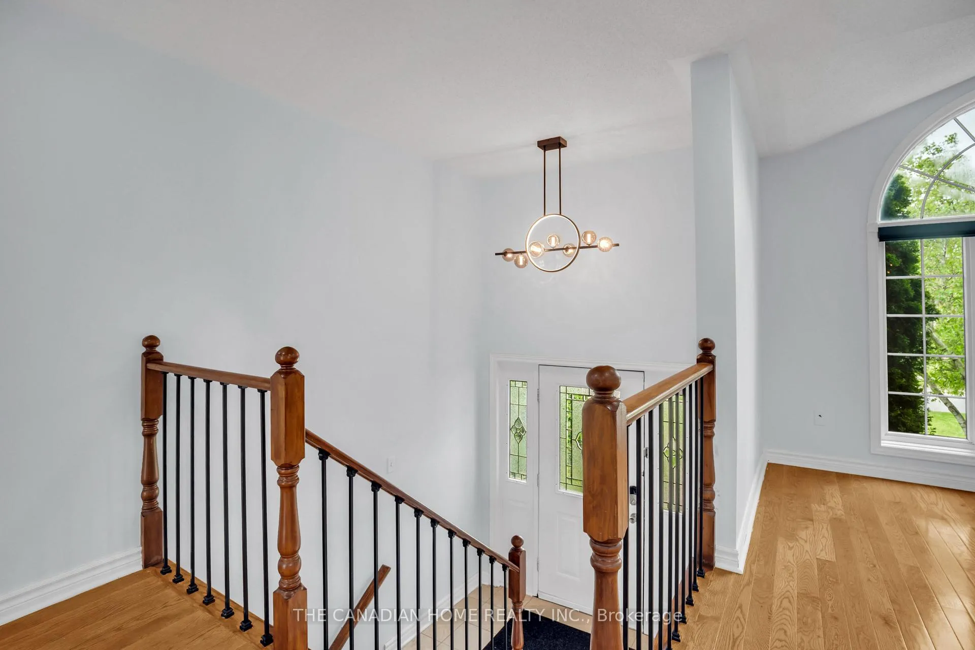 Photo 3 of 8171 Marcon Street, Niagara Falls, Ascot — HOMEH