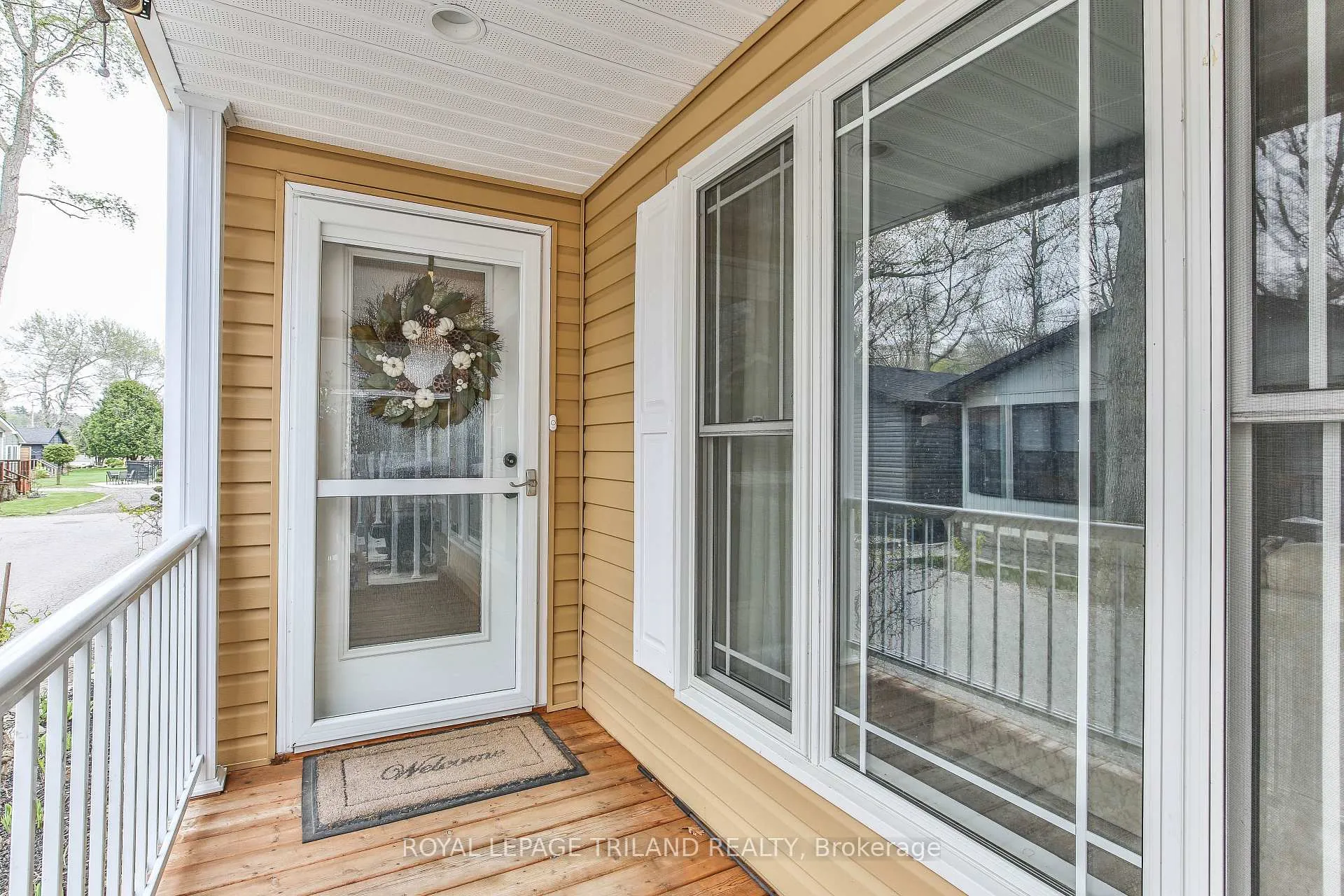 Photo 5 of Unit 76, 22790 Amiens Road, Middlesex Centre, Komoka — HOMEH