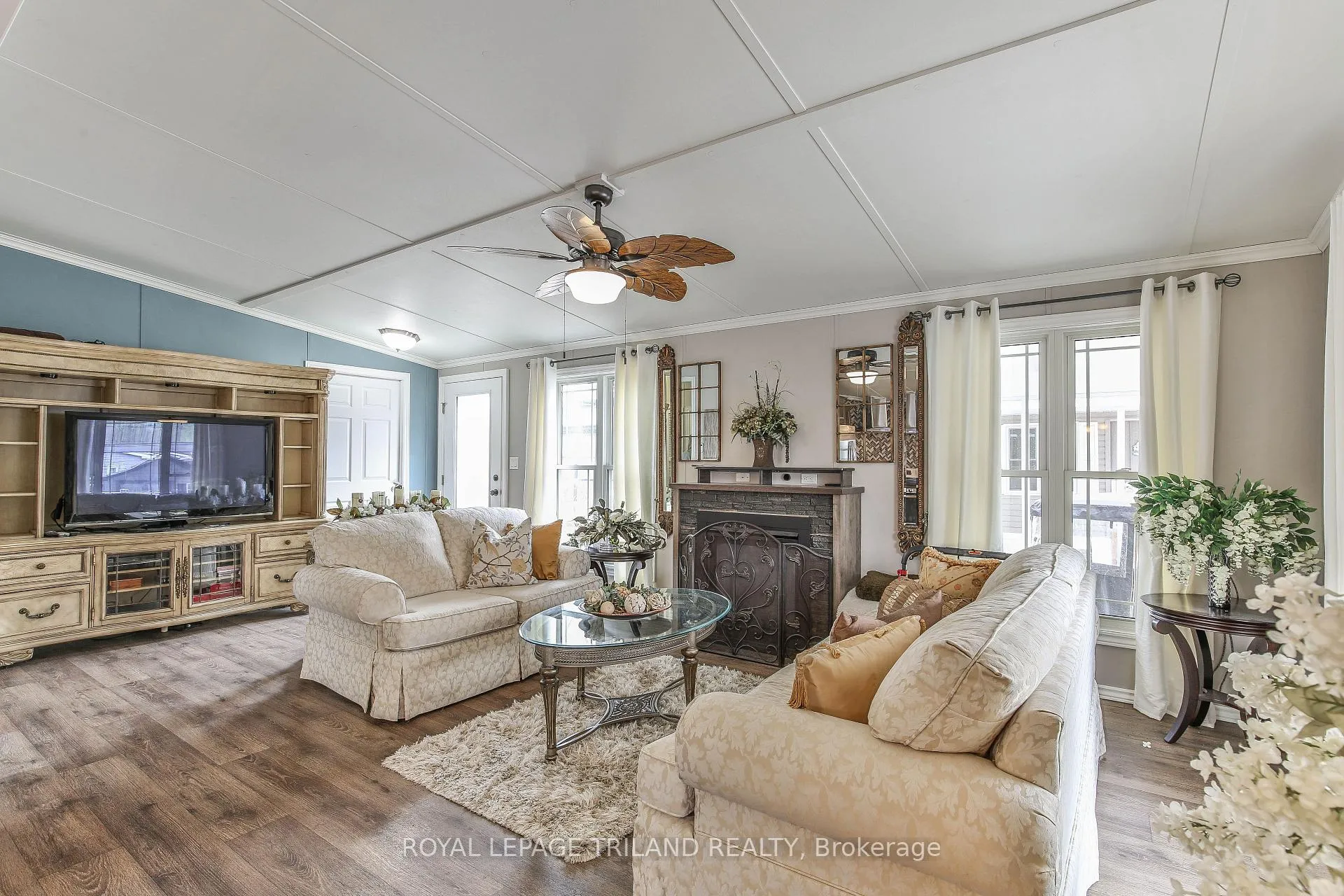 Photo 7 of Unit 76, 22790 Amiens Road, Middlesex Centre, Komoka — HOMEH