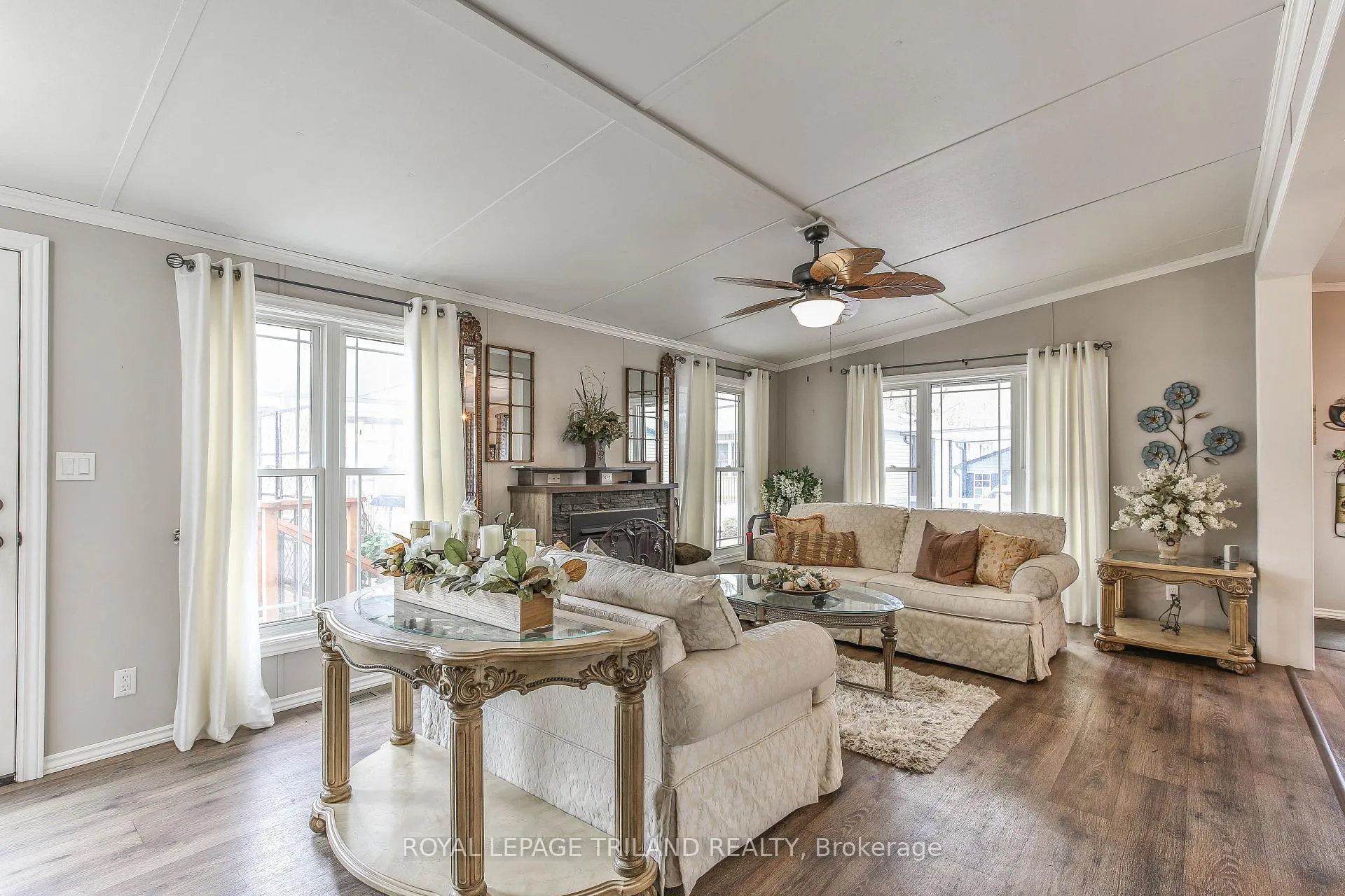 Photo 8 of Unit 76, 22790 Amiens Road, Middlesex Centre, Komoka — HOMEH