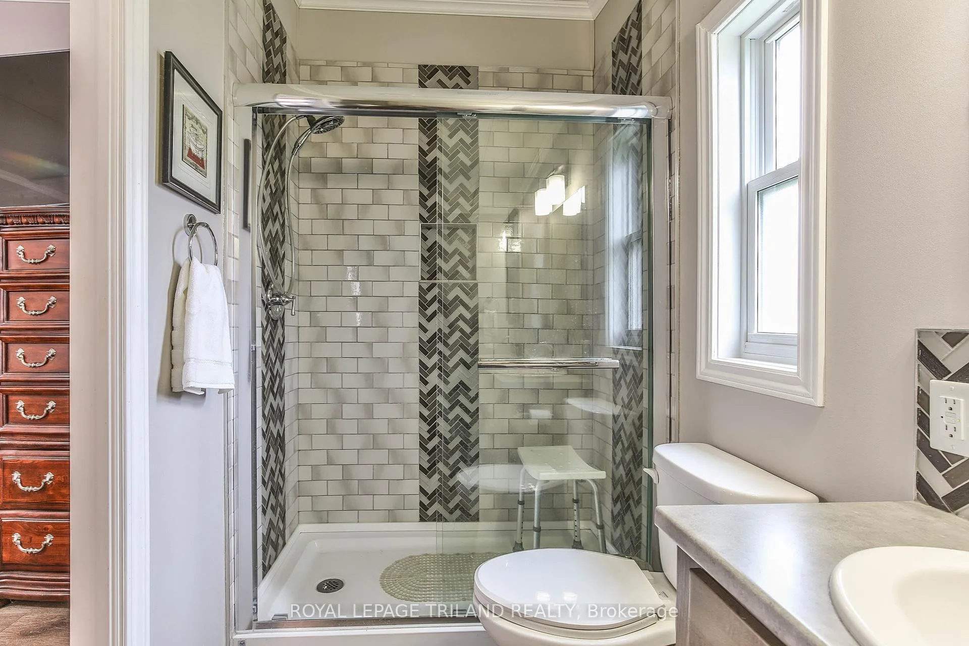 Photo 24 of Unit 76, 22790 Amiens Road, Middlesex Centre, Komoka — HOMEH