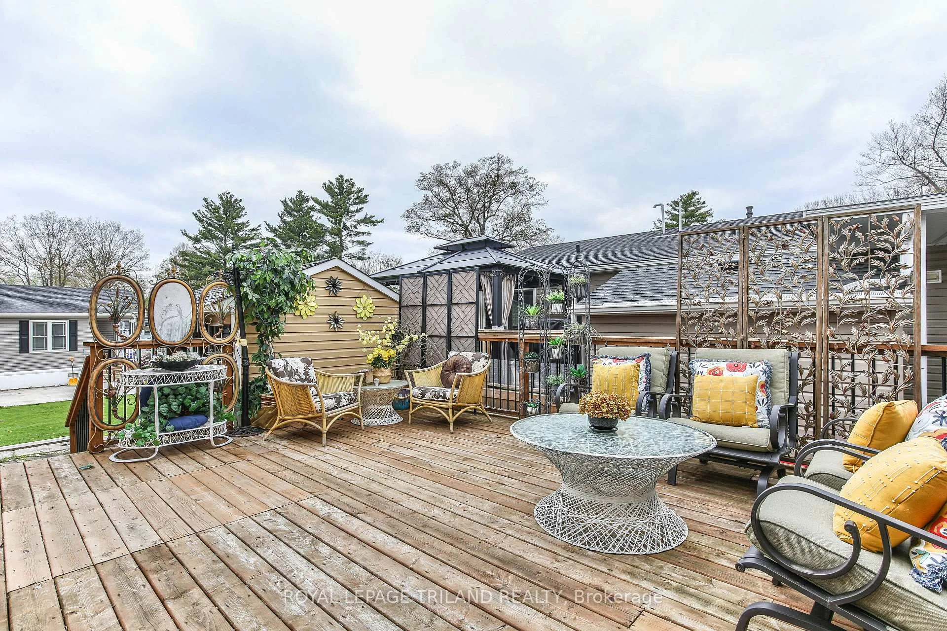 Photo 30 of Unit 76, 22790 Amiens Road, Middlesex Centre, Komoka — HOMEH