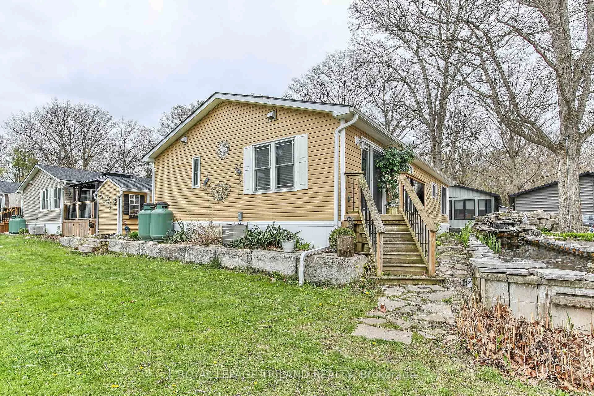 Photo 34 of Unit 76, 22790 Amiens Road, Middlesex Centre, Komoka — HOMEH