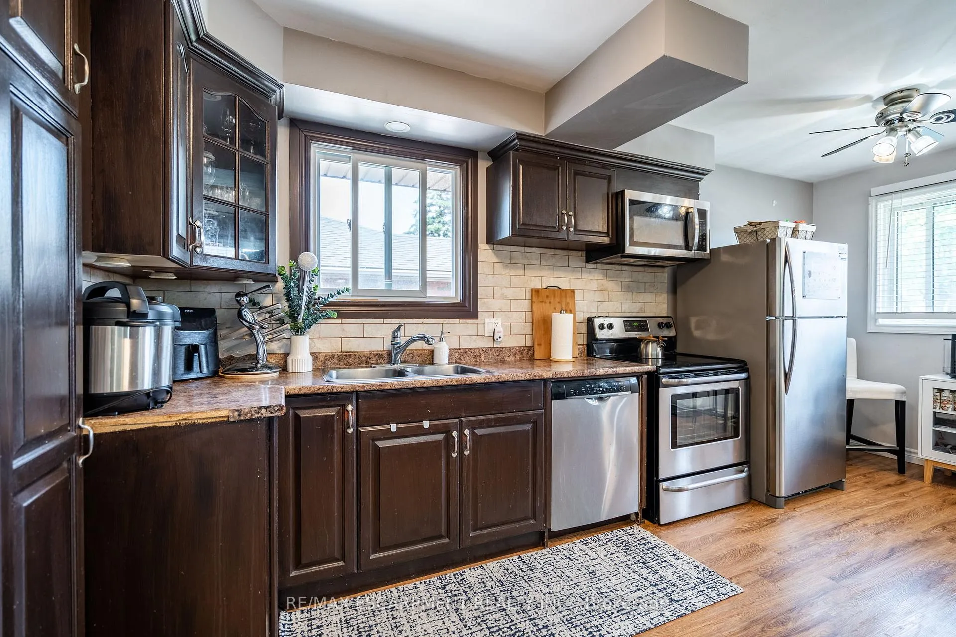 Photo 5 of 112 Greeningdon Drive, Hamilton, Greeningdon — HOMEH