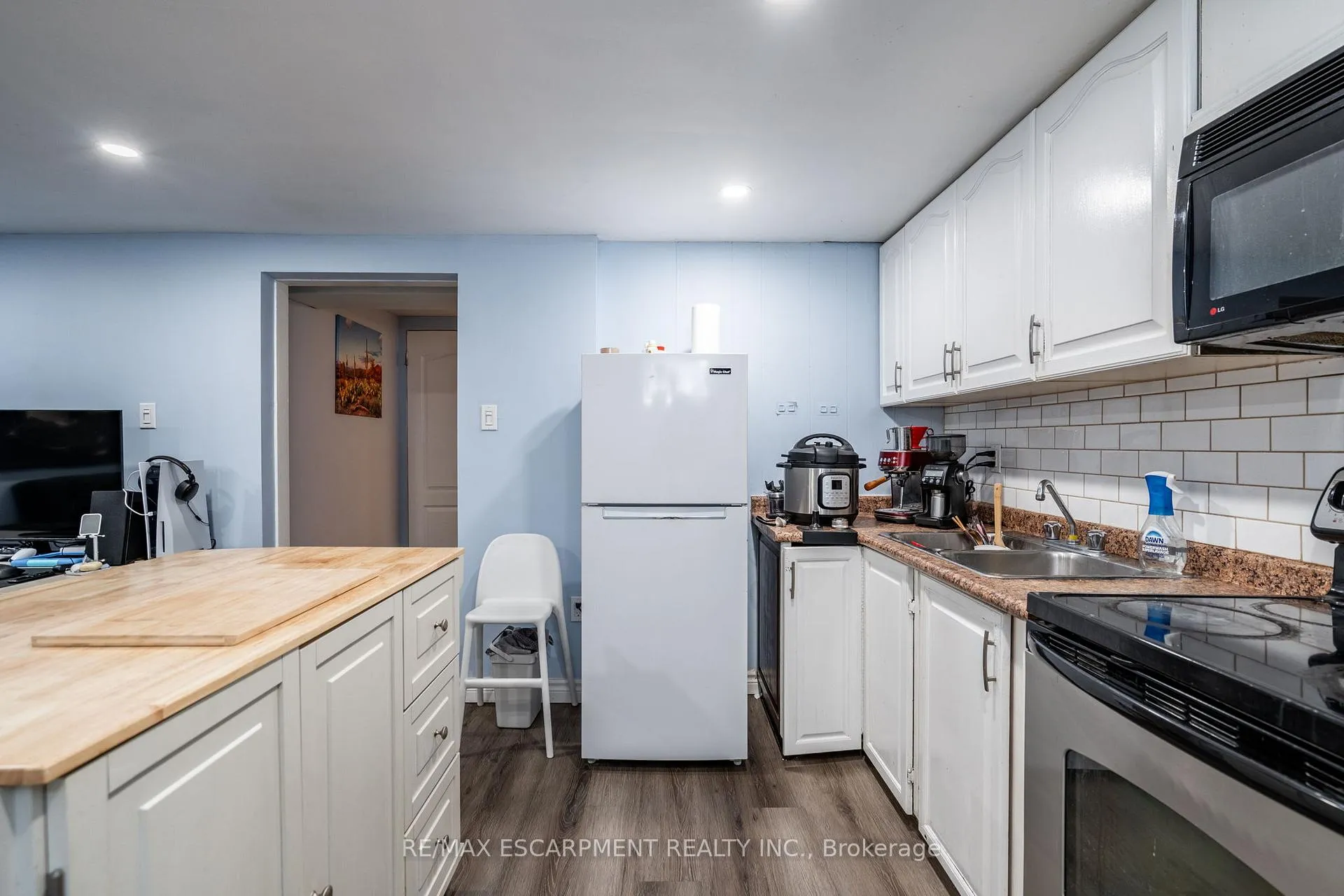Photo 20 of 112 Greeningdon Drive, Hamilton, Greeningdon — HOMEH