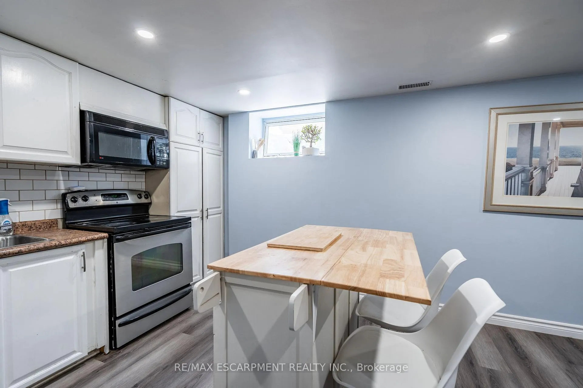 Photo 21 of 112 Greeningdon Drive, Hamilton, Greeningdon — HOMEH