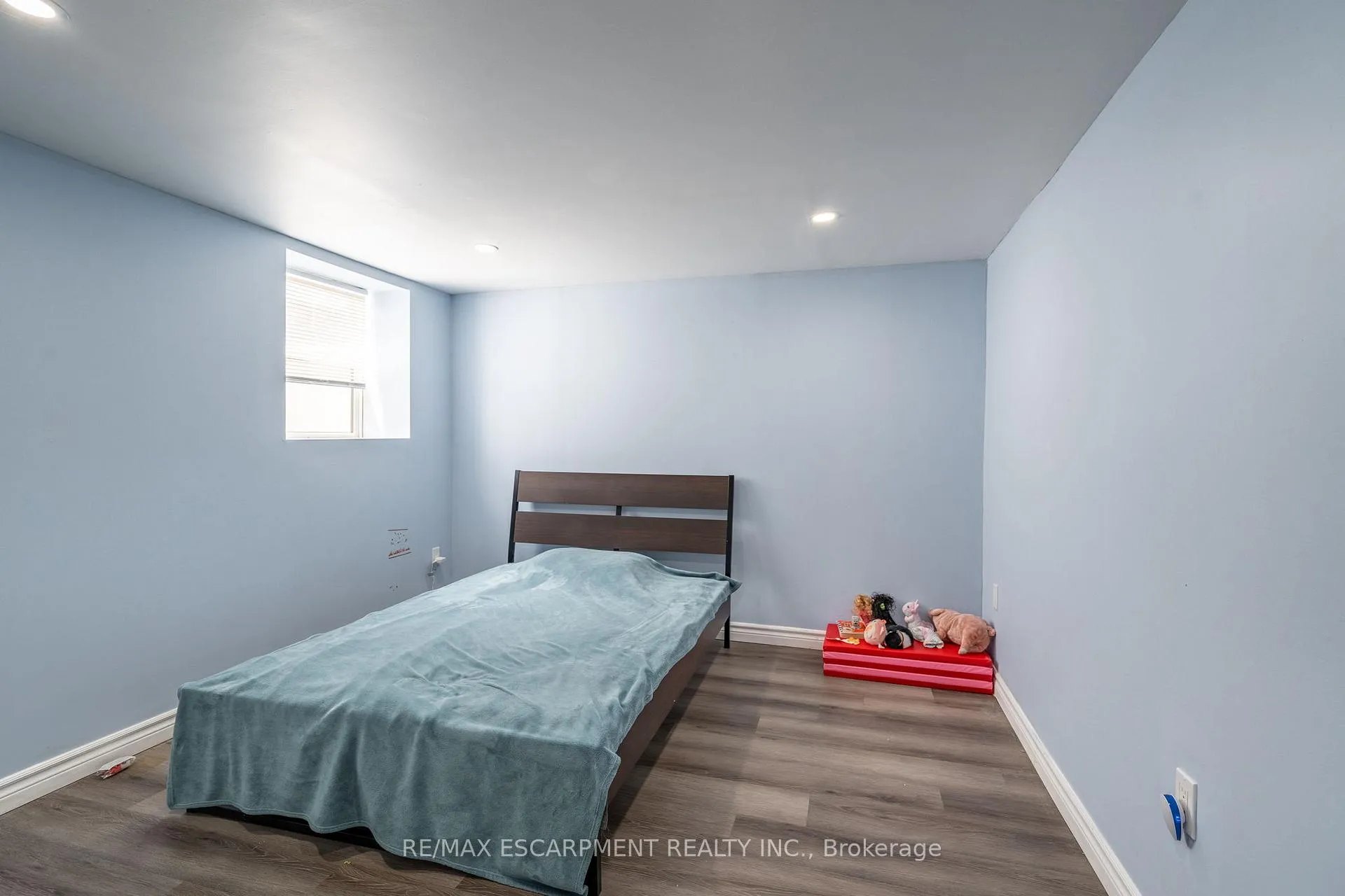 Photo 23 of 112 Greeningdon Drive, Hamilton, Greeningdon — HOMEH