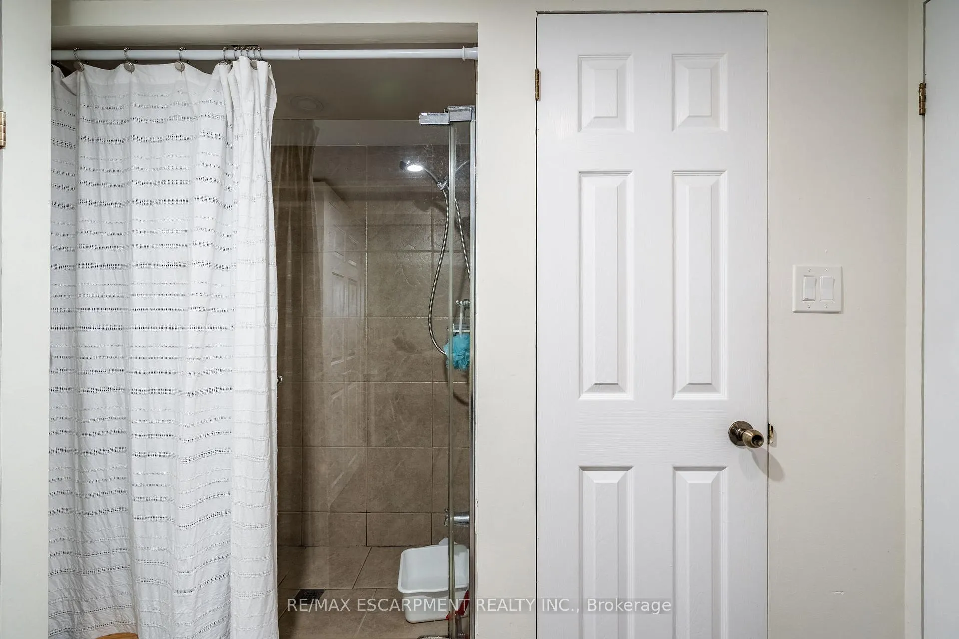 Photo 27 of 112 Greeningdon Drive, Hamilton, Greeningdon — HOMEH