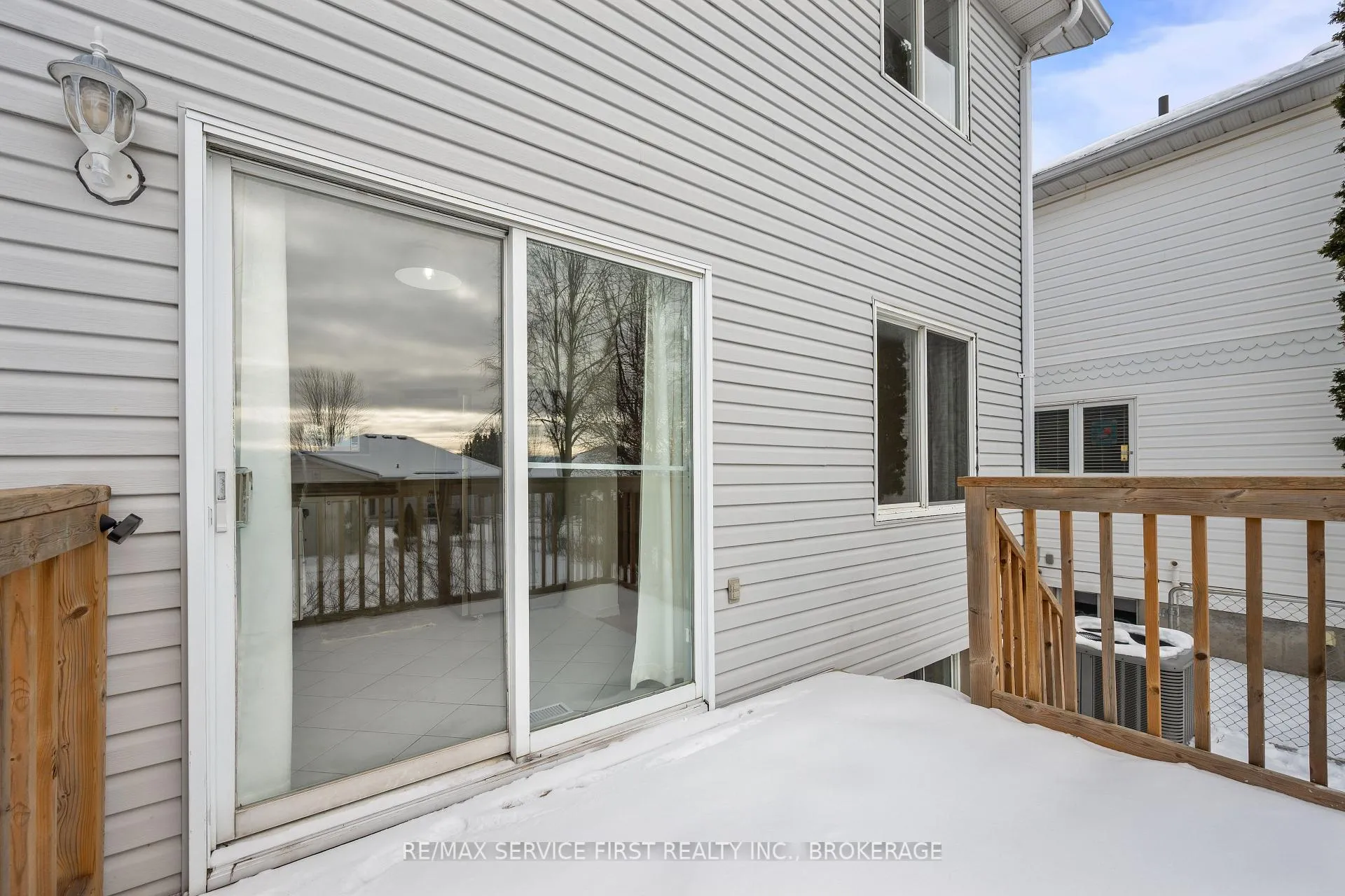 Photo 4 of 459 Grandtrunk Avenue, Kingston, East Gardiners Rd — HOMEH