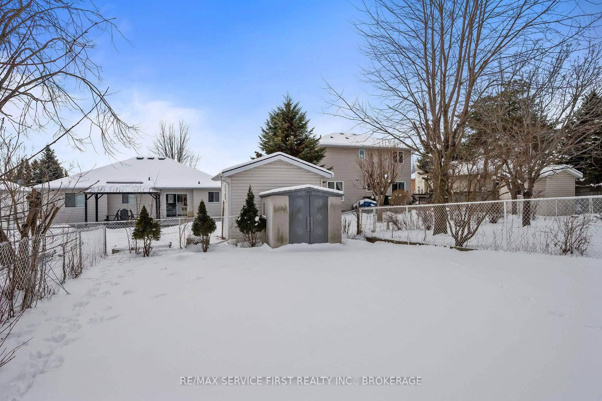 Photo 6 of 459 Grandtrunk Avenue, Kingston, East Gardiners Rd — HOMEH