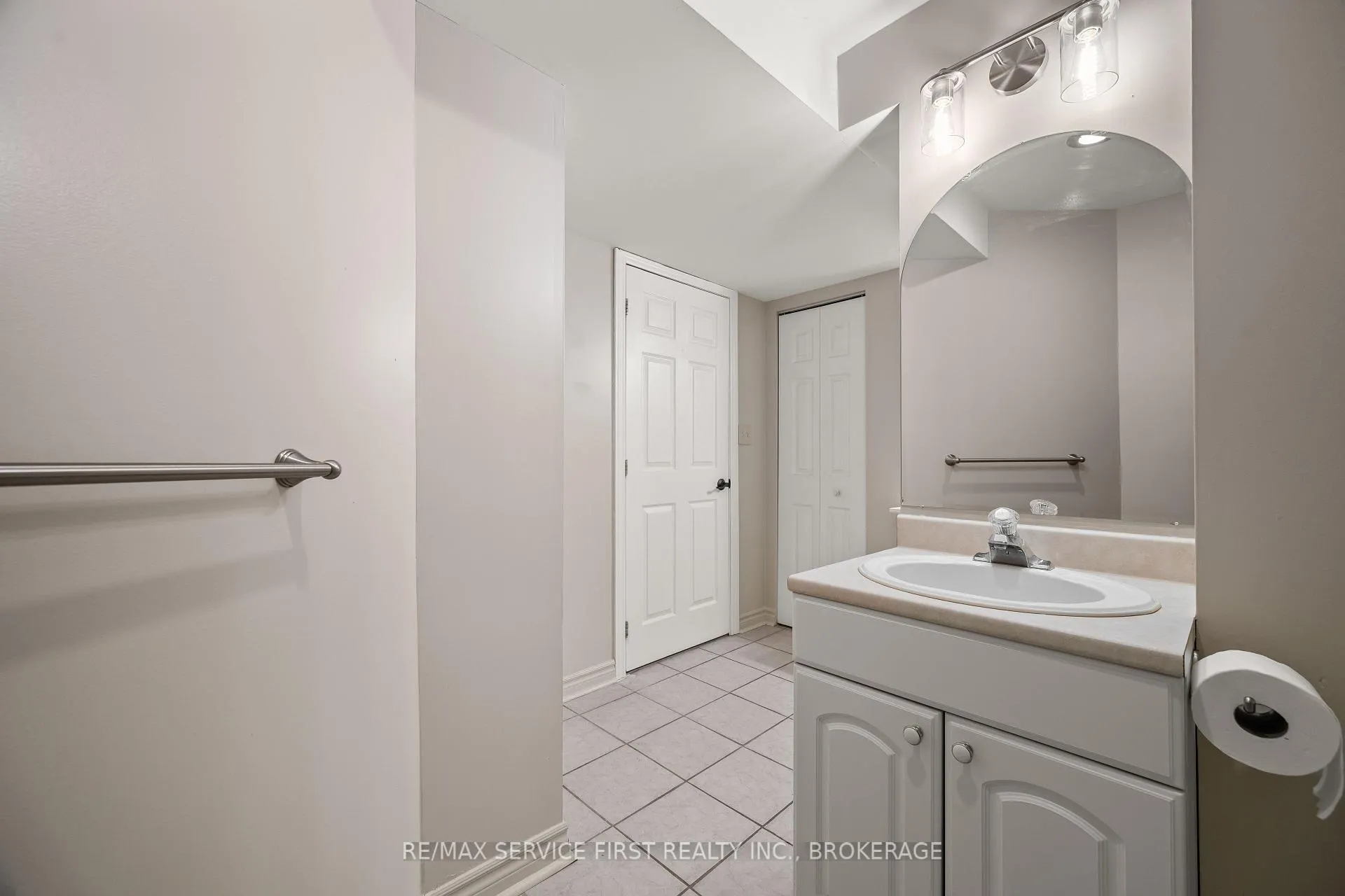 Photo 35 of 459 Grandtrunk Avenue, Kingston, East Gardiners Rd — HOMEH