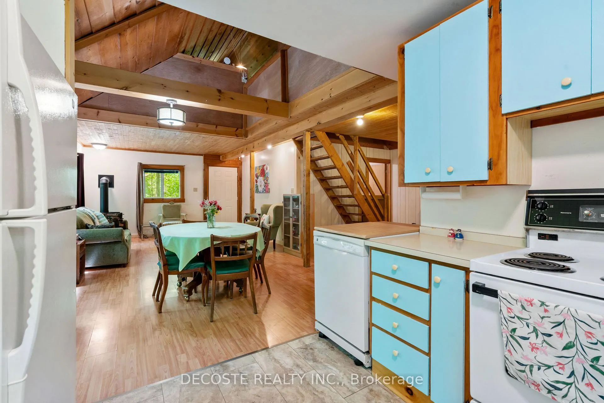 Photo 10 of 21870 Conc 10 Road, South Glengarry, South Glengarry (Lancaster) Twp — HOMEH