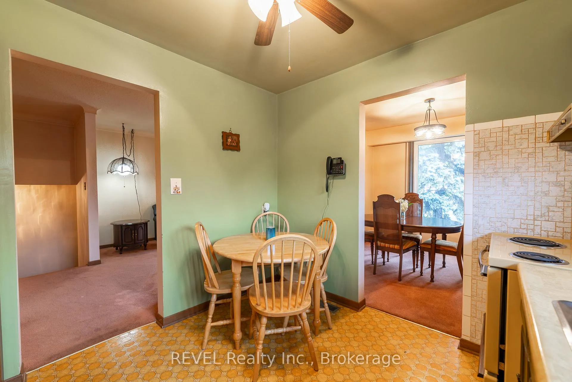 Photo 16 of 7984 Thorton Street, Niagara Falls, Ascot — HOMEH