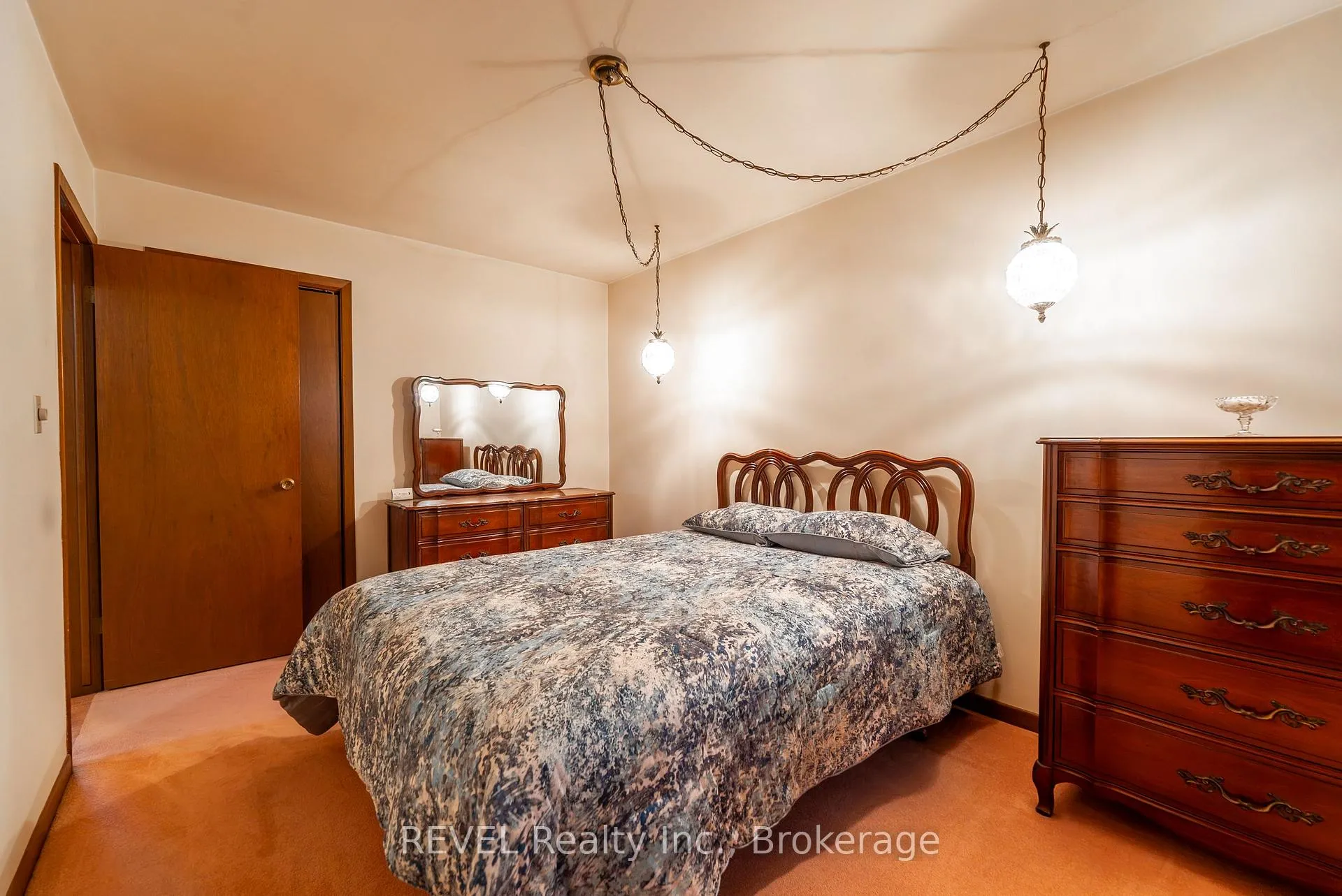 Photo 19 of 7984 Thorton Street, Niagara Falls, Ascot — HOMEH