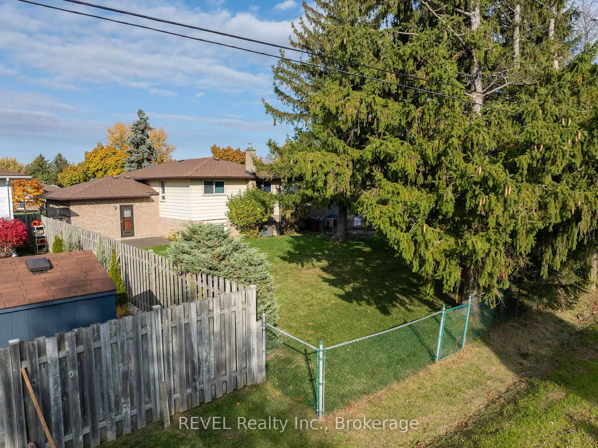 Photo 41 of 7984 Thorton Street, Niagara Falls, Ascot — HOMEH