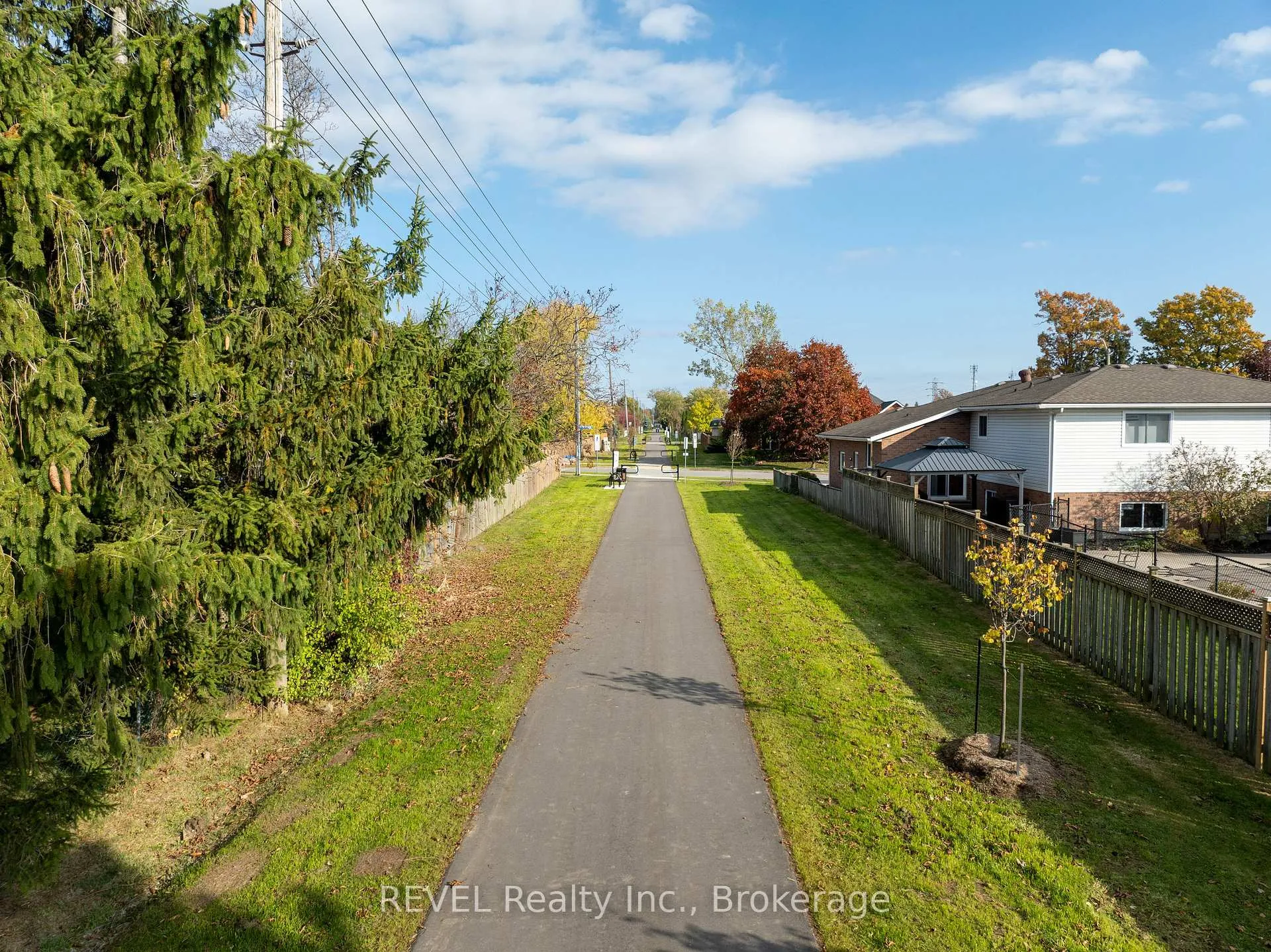 Photo 42 of 7984 Thorton Street, Niagara Falls, Ascot — HOMEH