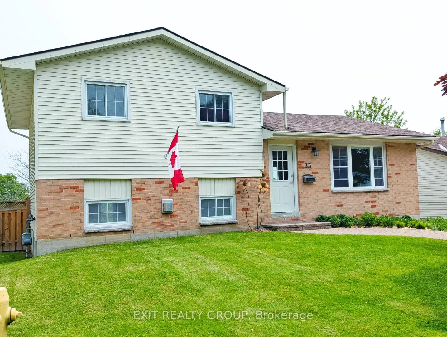 Photo 1 of 33 Bleeker Avenue, Quinte West, Trenton Ward — HOMEH