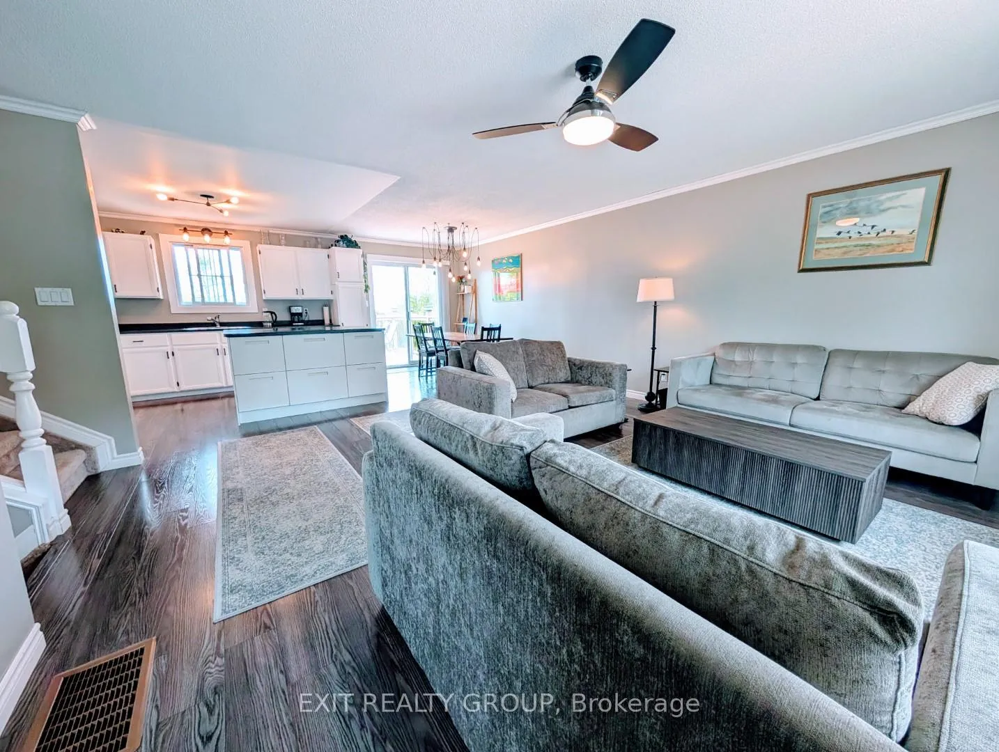 Photo 5 of 33 Bleeker Avenue, Quinte West, Trenton Ward — HOMEH
