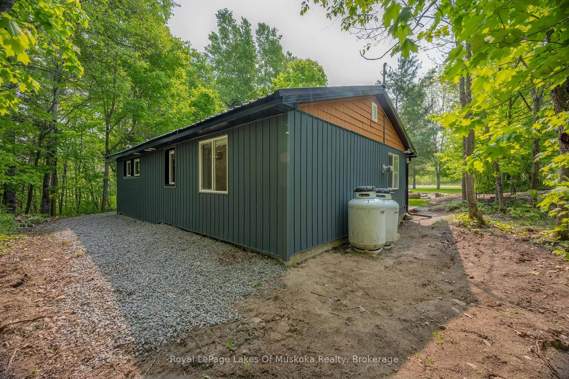 Photo 17 of 65 Victoria Street, Magnetawan — HOMEH