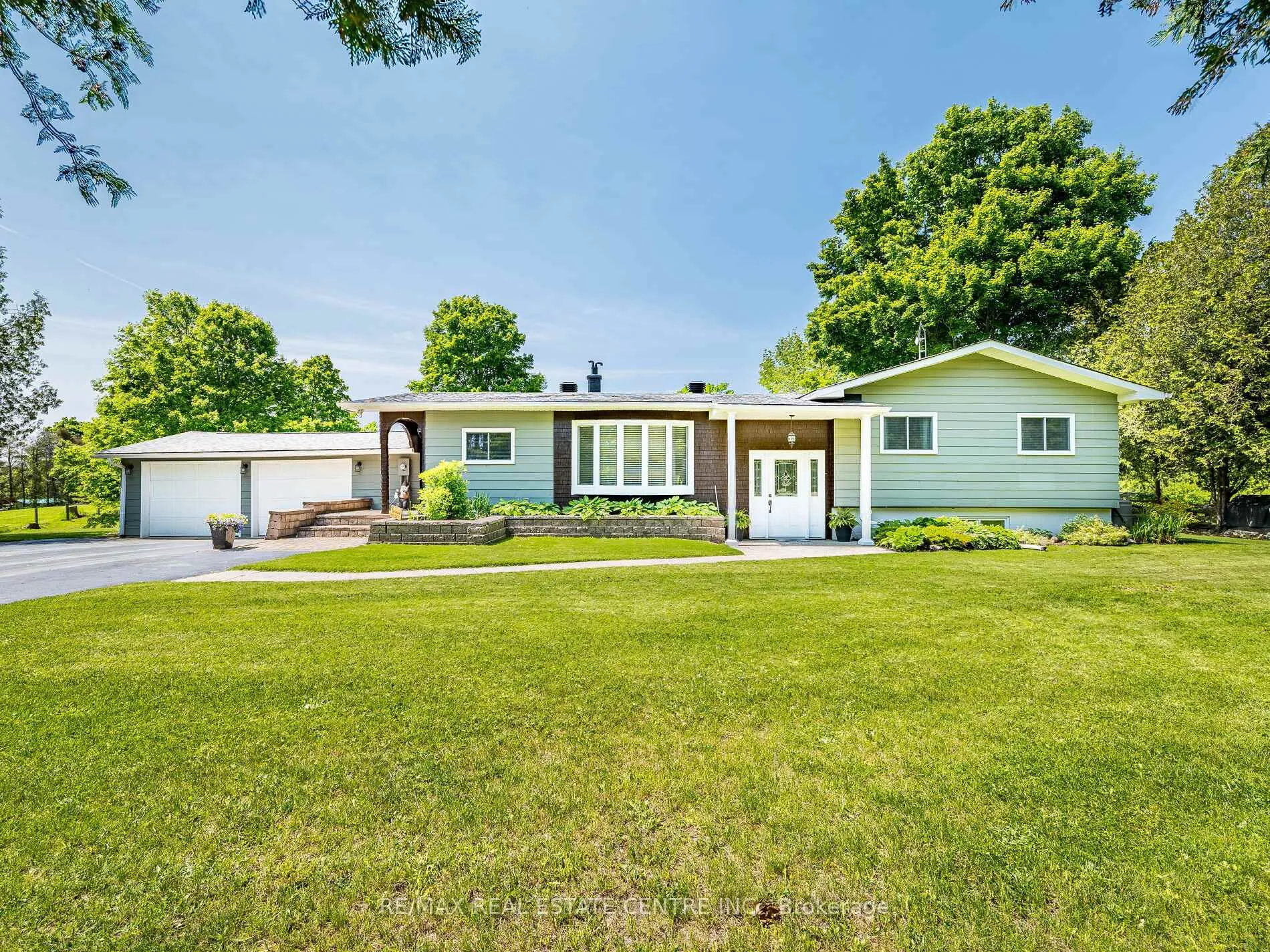 Photo 1 of 5178 Fifth Line, Erin, Rural Erin — HOMEH