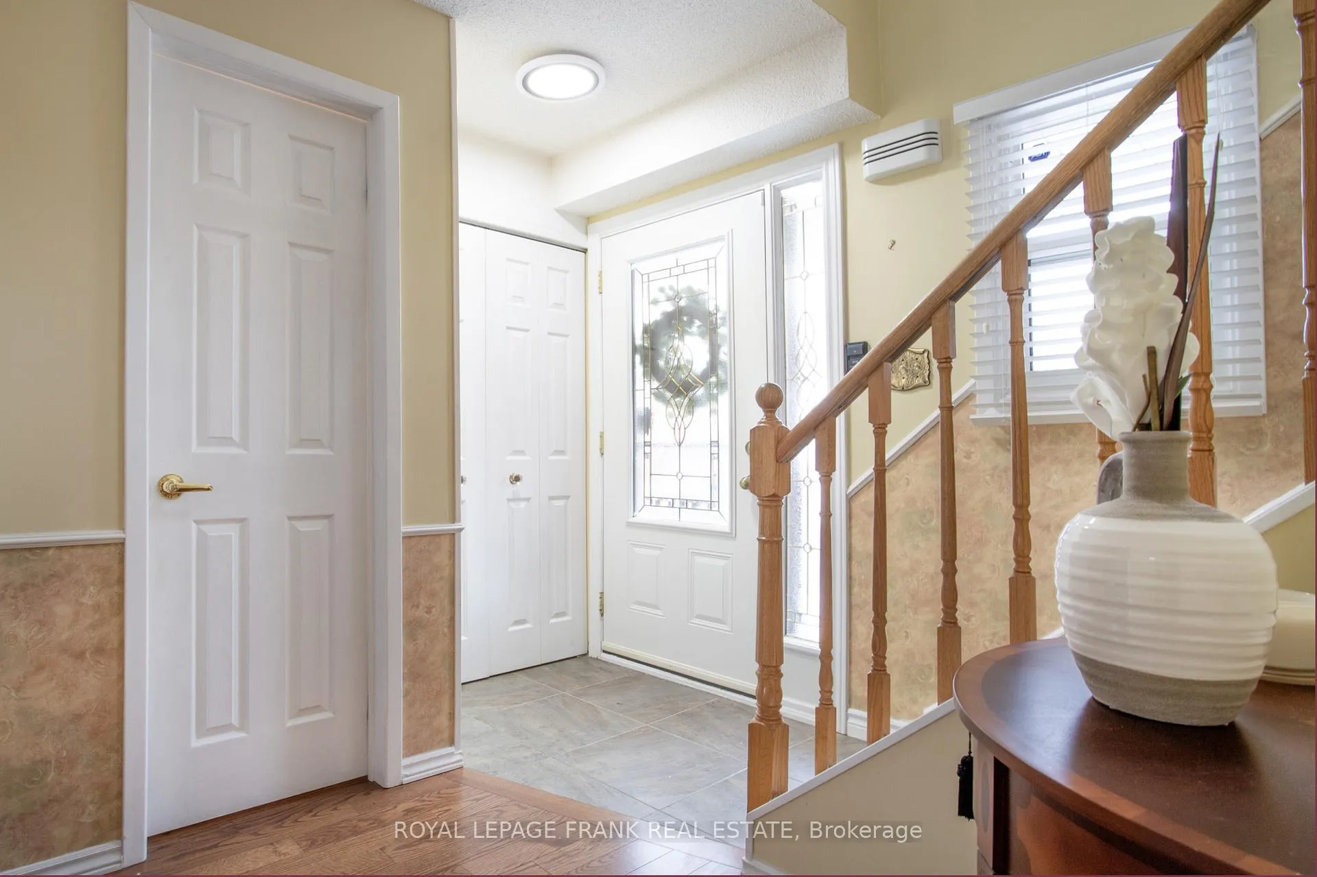 Photo 2 of 40 Longstaff Drive, Ajax, Central — HOMEH